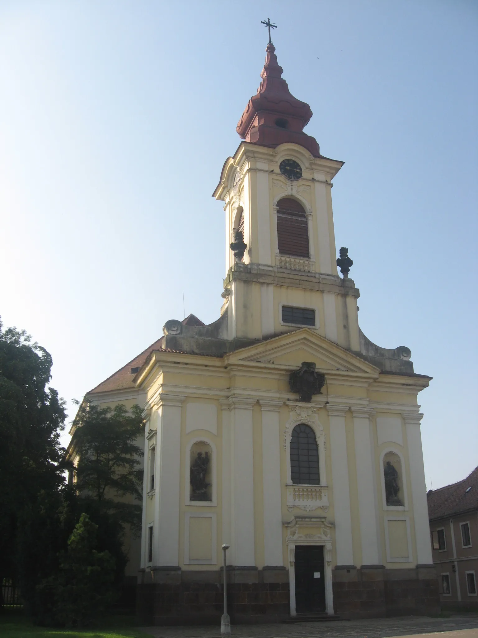 Photo showing: Church of the Assumption in Postoloprty, Louny District, Czech Republic