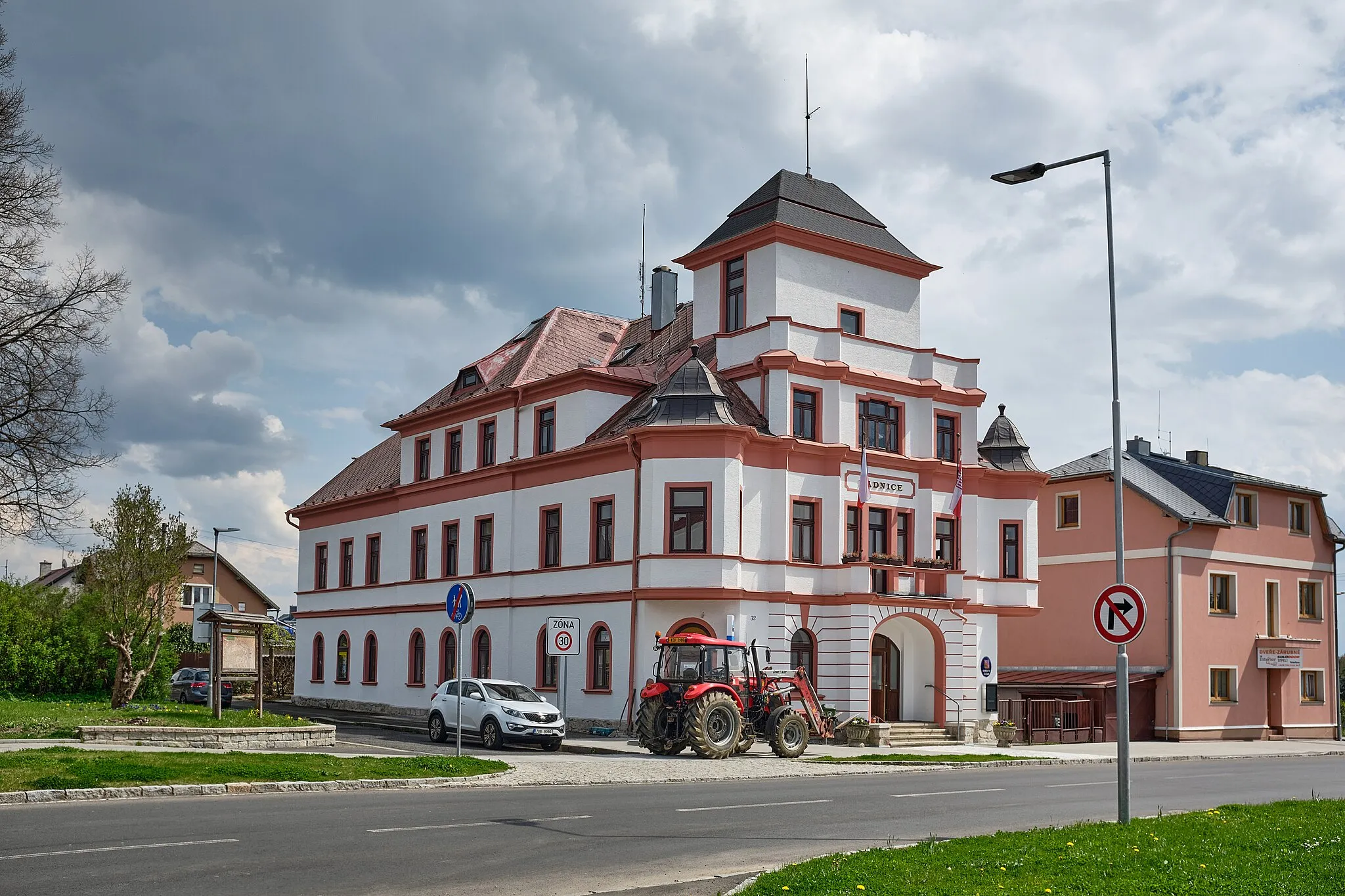 Photo showing: Velká Hleďsebe, Obecní úřad, okres Cheb