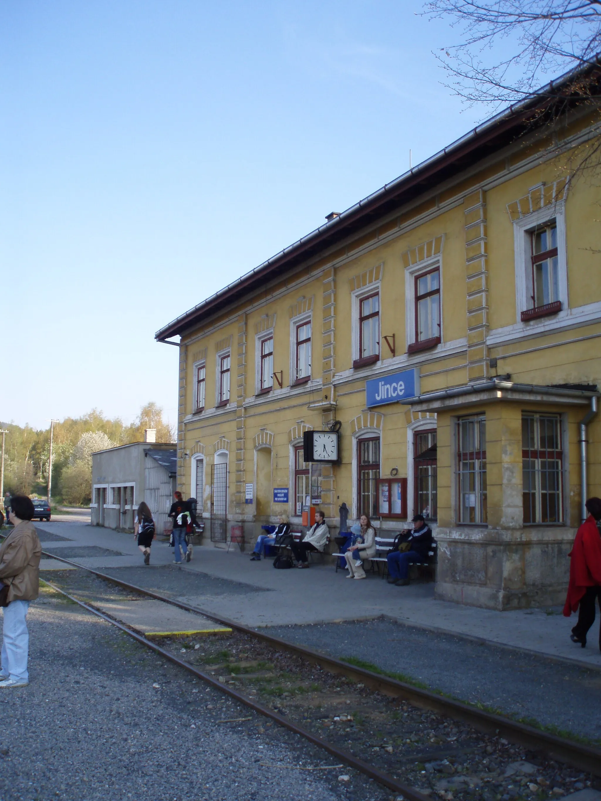 Photo showing: Train station in Jince, Central Bohemian Region