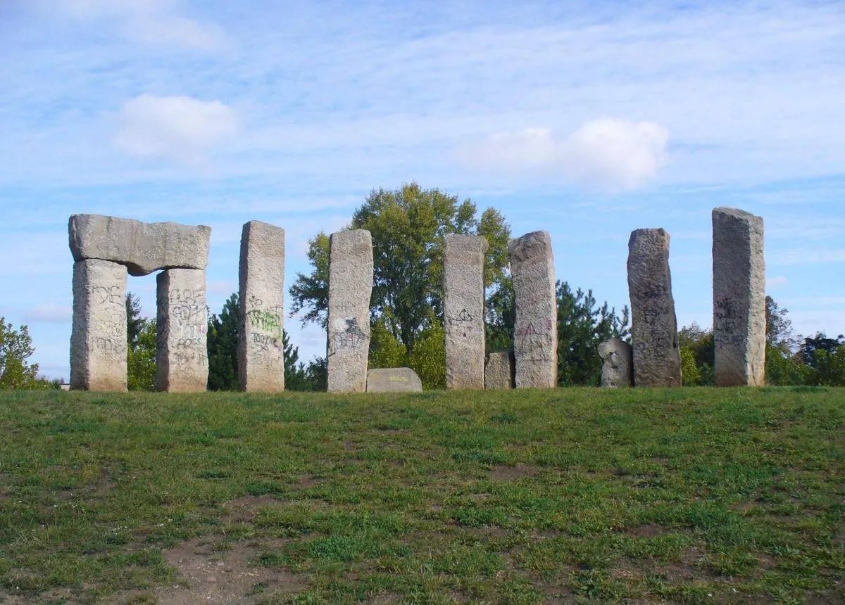 Photo showing: Sculpture in Neratovice in Mělník District – entry no. 29465.