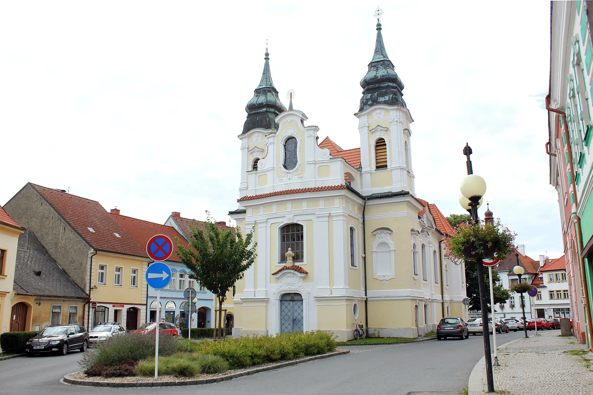 Photo showing: Kostel svatého Jana Nepomuckého v Rožmitále pod Třemšínem, srpen 2020