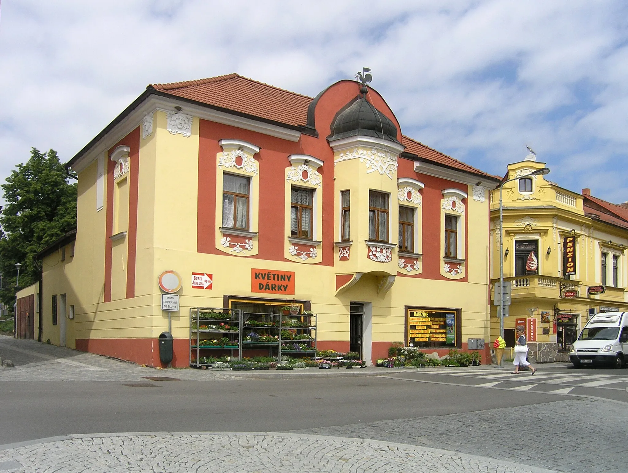 Photo showing: Komenského square in Votice, Czech Republic.