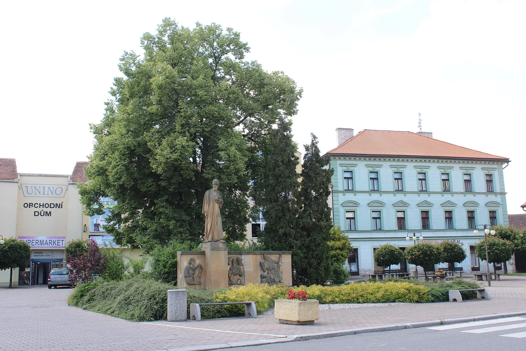 Photo showing: Jan Hus Memorial (Žebrák)