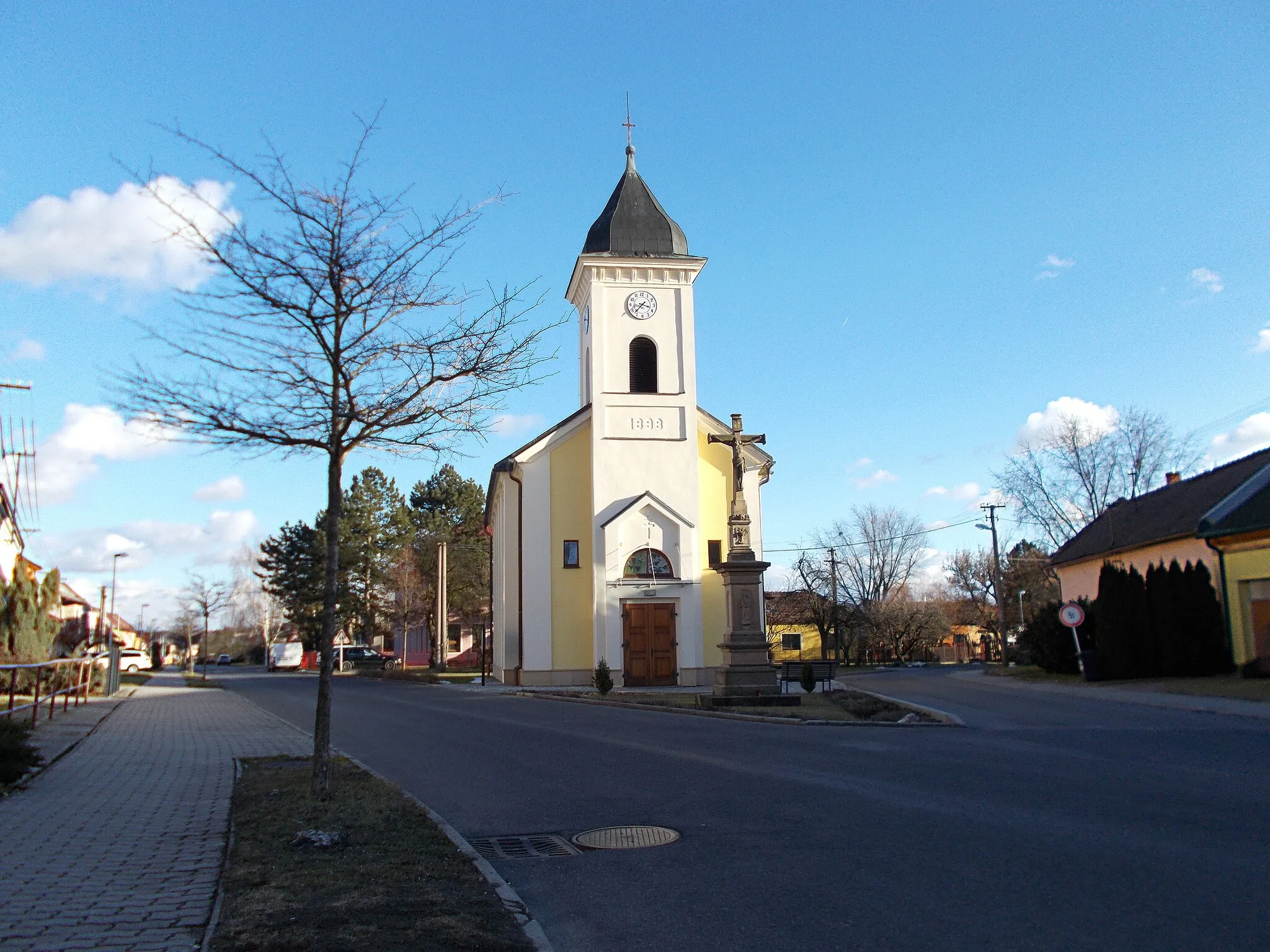 Photo showing: Photo I have taken of a church in Babice, Czech Republic.