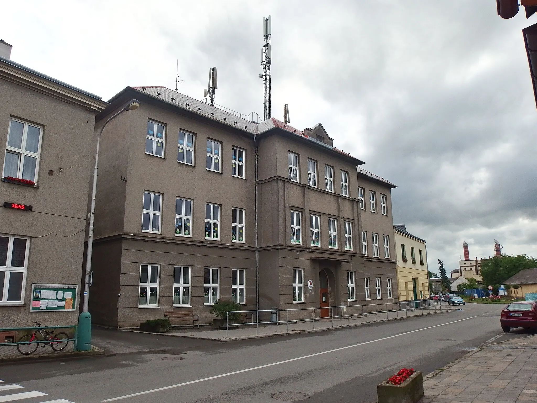 Photo showing: Brodek u Přerova, Přerov District, Czech Republic. Masarykovo náměstí square.