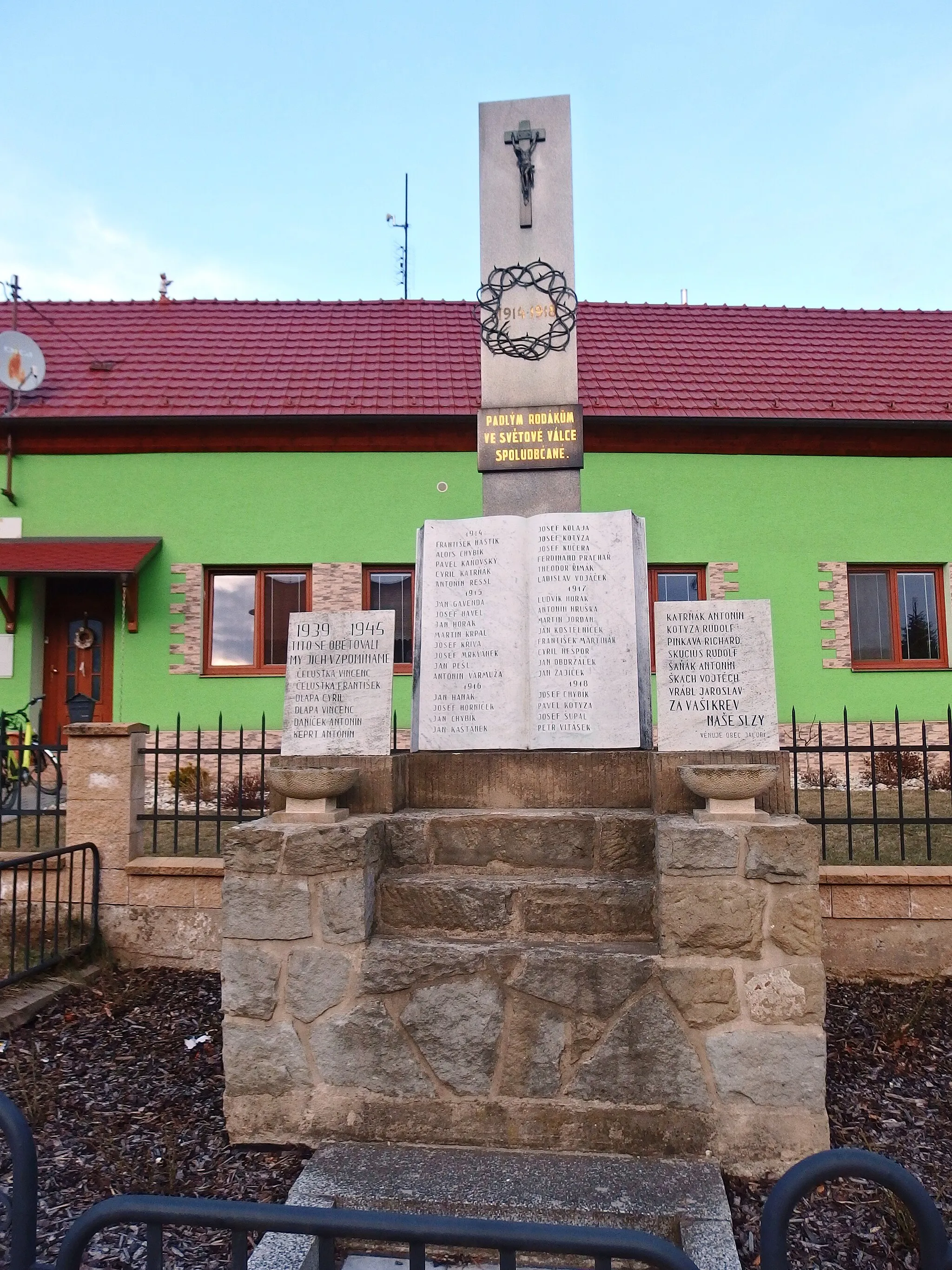 Photo showing: Jalubí in Uherské Hradiště District, Czech Republic. First World War monument.