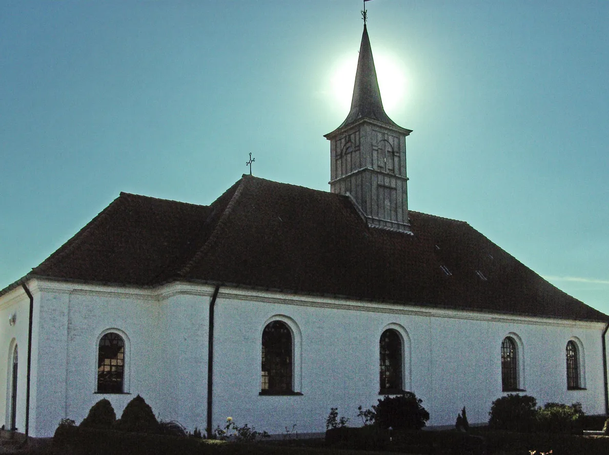 Photo showing: Hornbæk kirke (Helsingør) fra nordøst