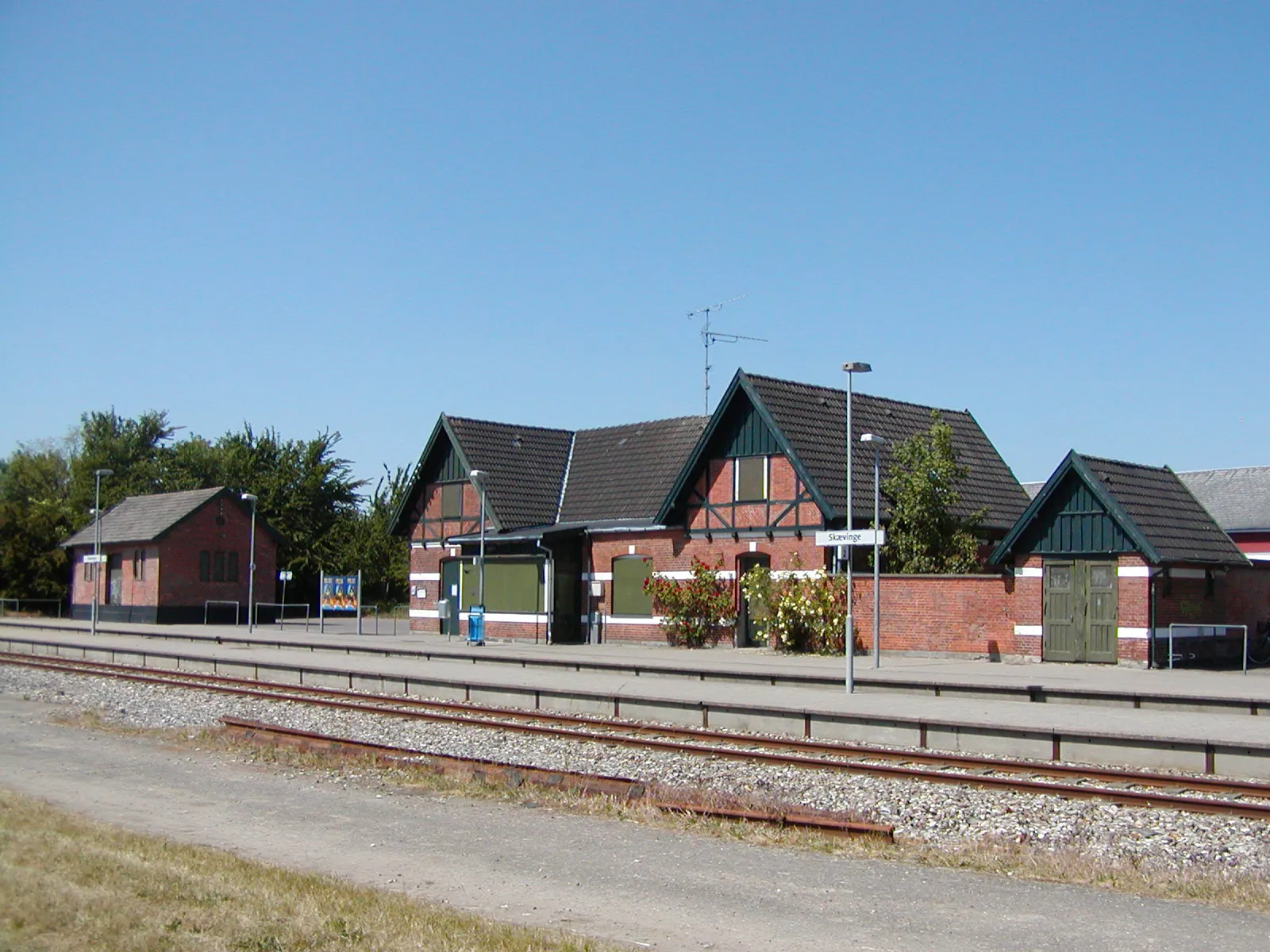Photo showing: Skævinge Station