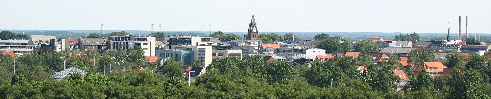 Photo showing: Panorama of Herning. Herning Church in centre.