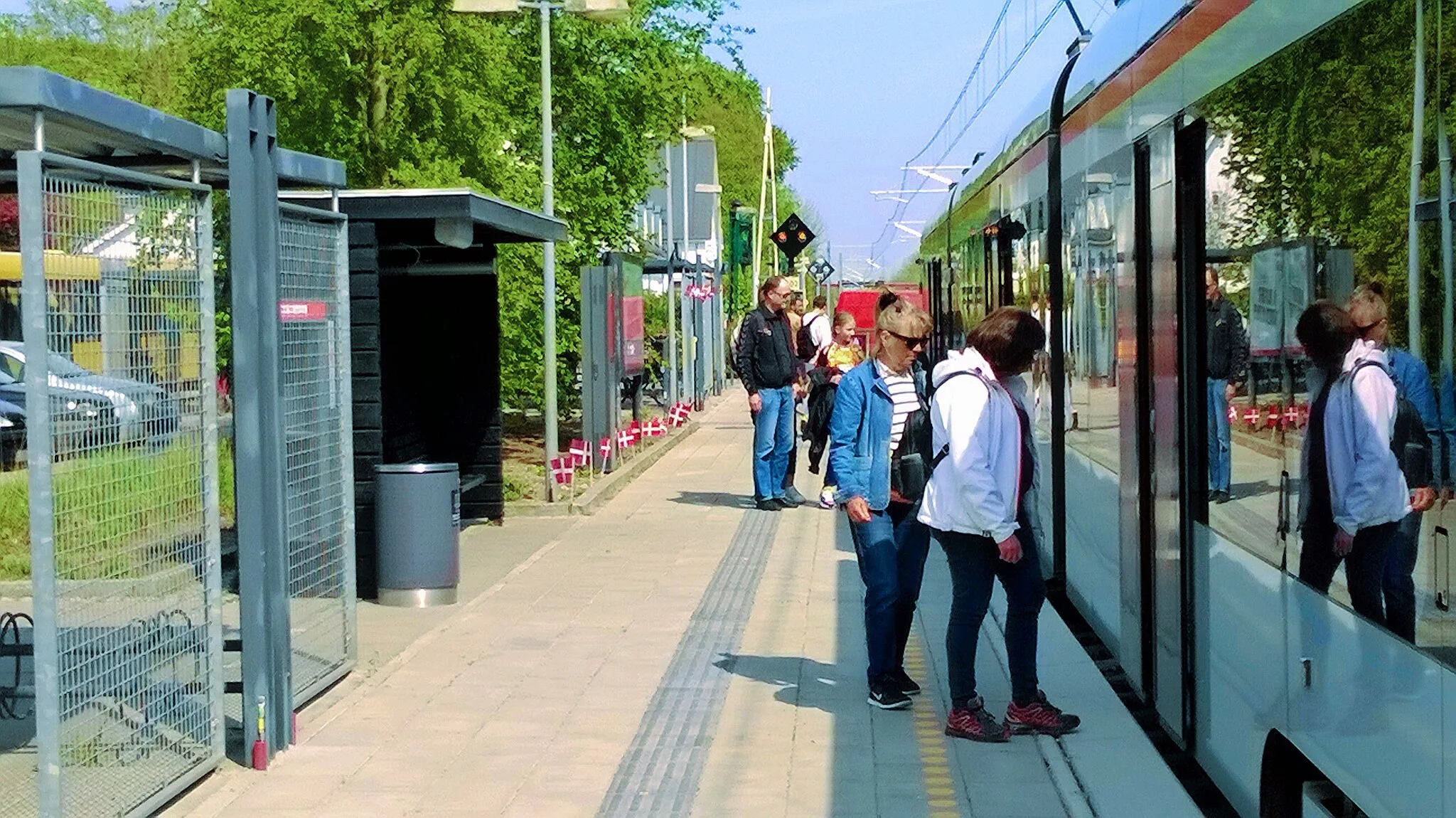 Photo showing: Aarhus Letbane, Hjortshøj Station