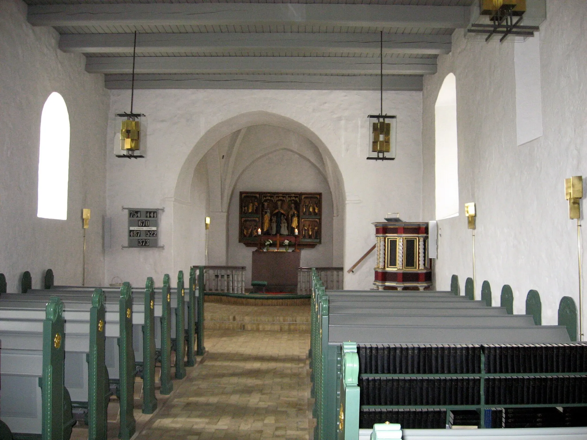 Photo showing: Interior of Tranbjerg Kirke in Tranbjerg Sogn, Århus Kommune, Denmark.