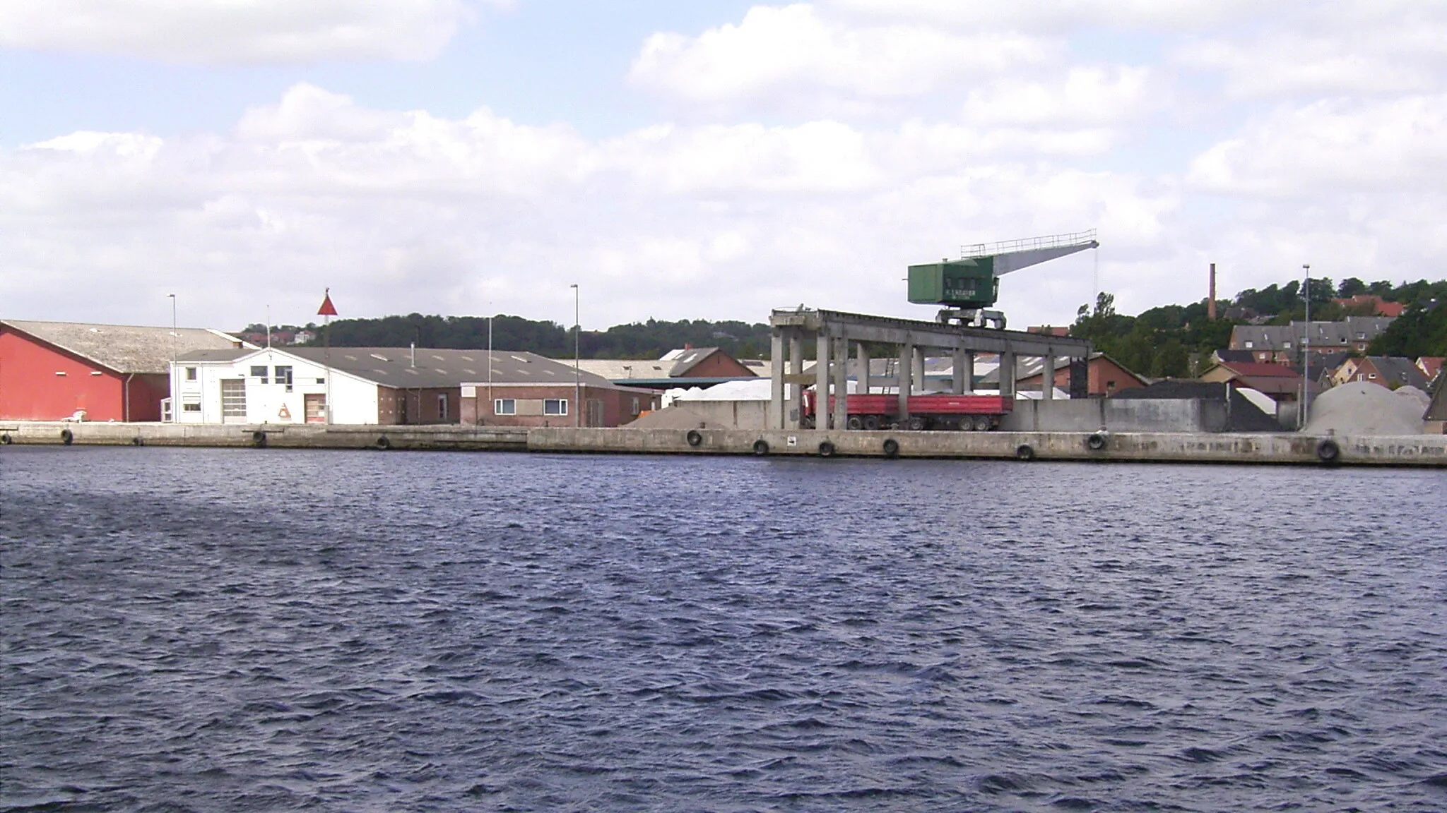 Photo showing: Port of Hobro