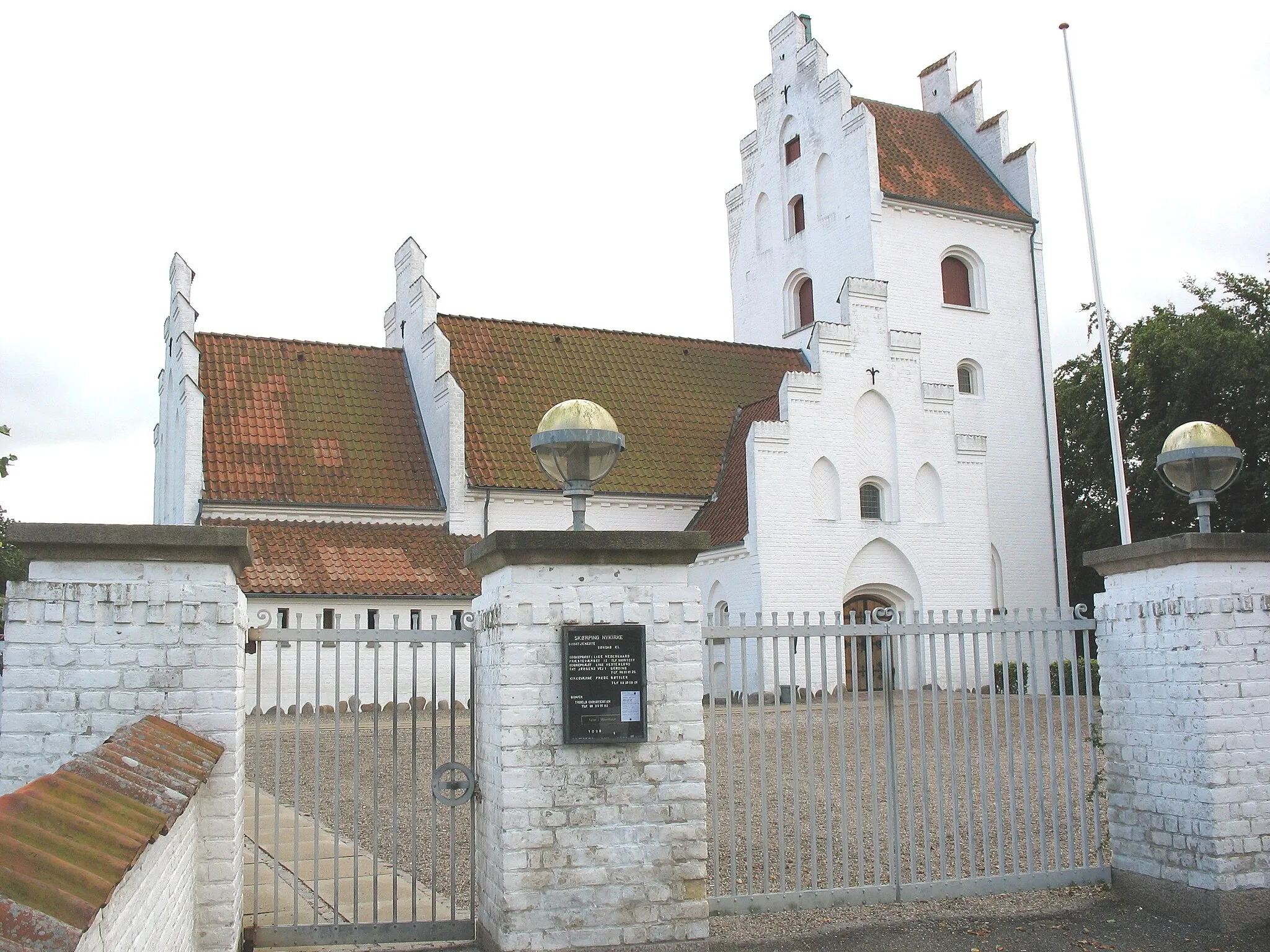 Photo showing: Skørping Nykirke