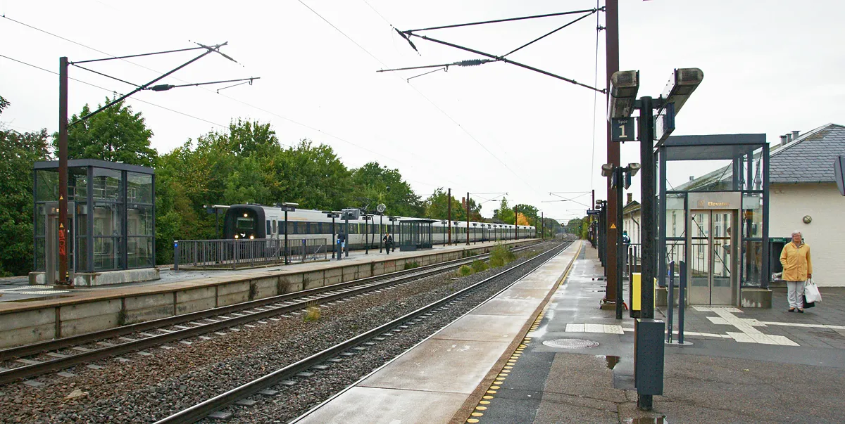 Photo showing: Railway Station in Borup, Køge Municipality, Denmark