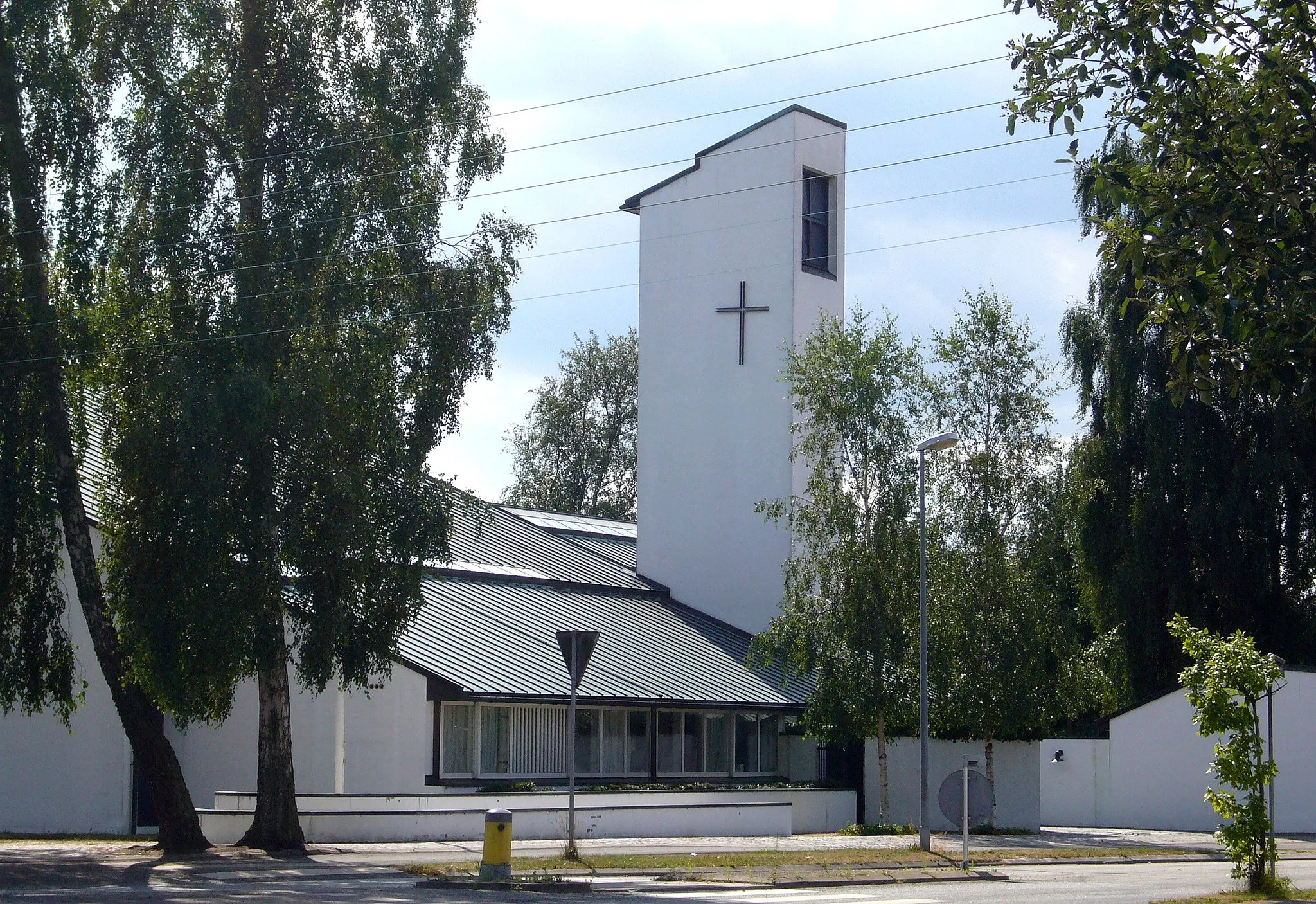 Photo showing: Solrød Strandkirke, Roskilde County, Denmark.