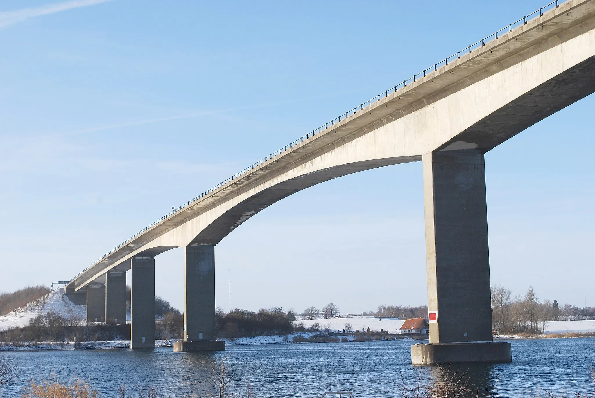 Photo showing: Alssundbroen, the new bridge over Als Sund, Sønderborg, Denmark
