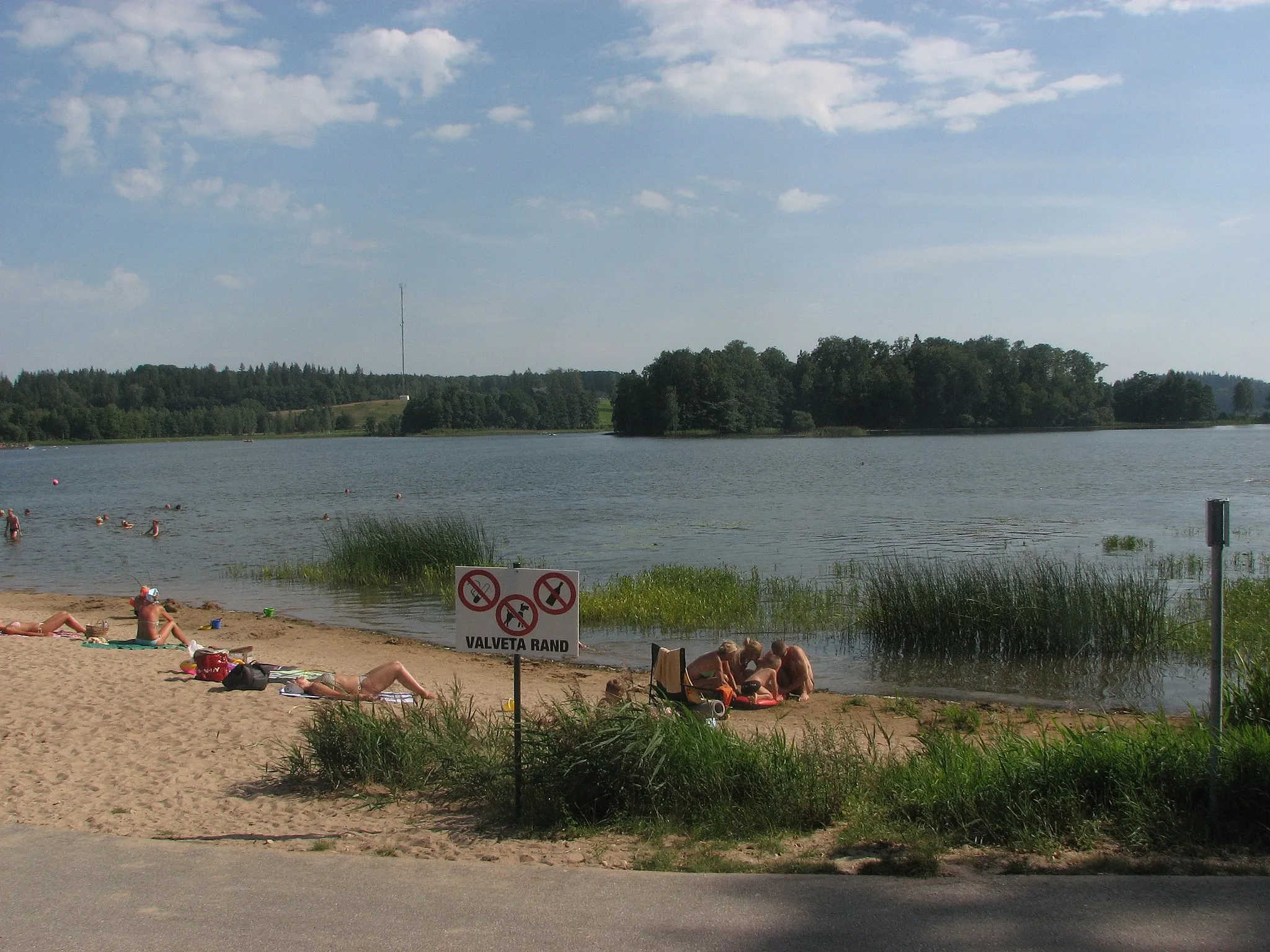 Photo showing: Pühajärv Lake in Otepää, Estonia