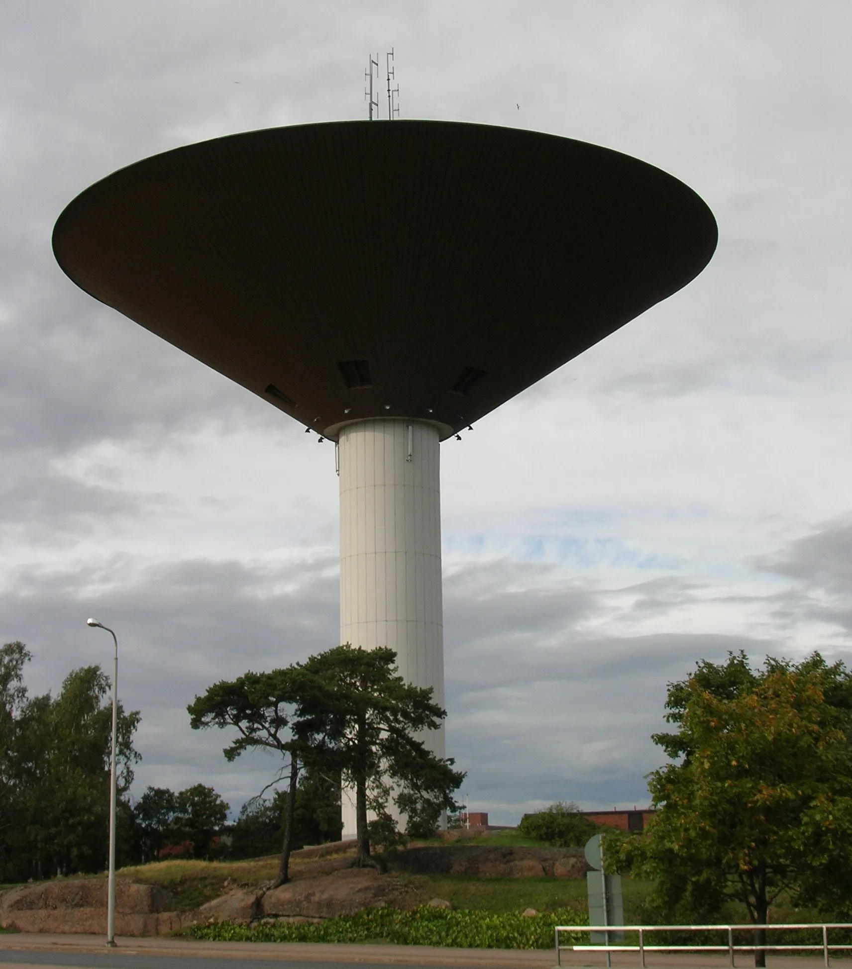 Photo showing: Karhula water tower in Kotka, Finland.