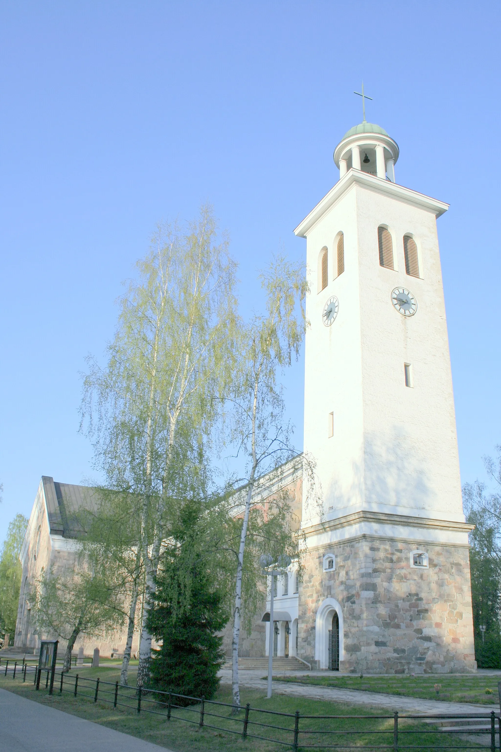 Photo showing: Orimattila Church in Orimattila, Finland. The church was built in 1862–1866 and it is the church of the Evagelical Lutheran parish of Orimattila.