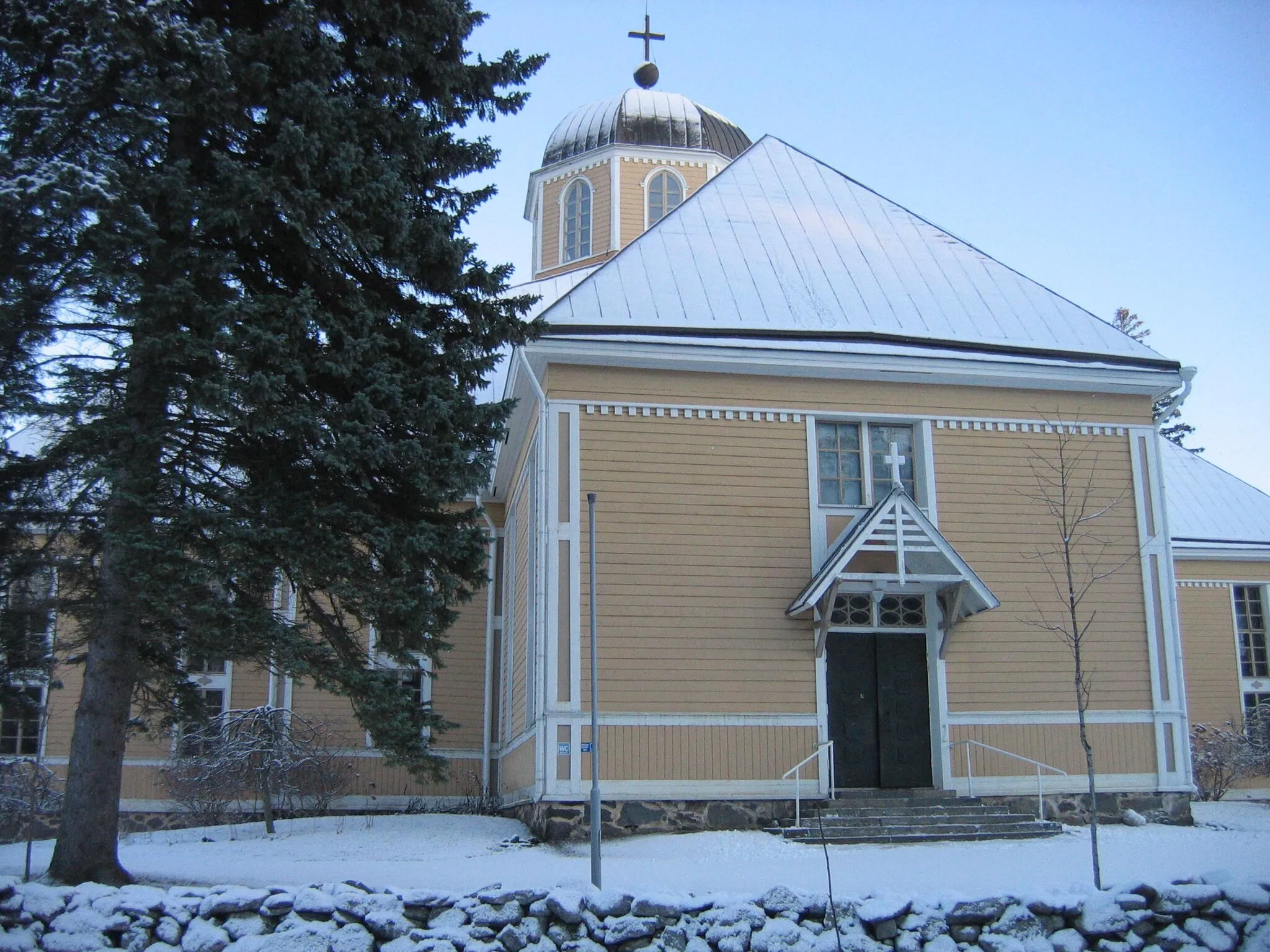 Photo showing: Church of Parikkala municipality centre, Finland