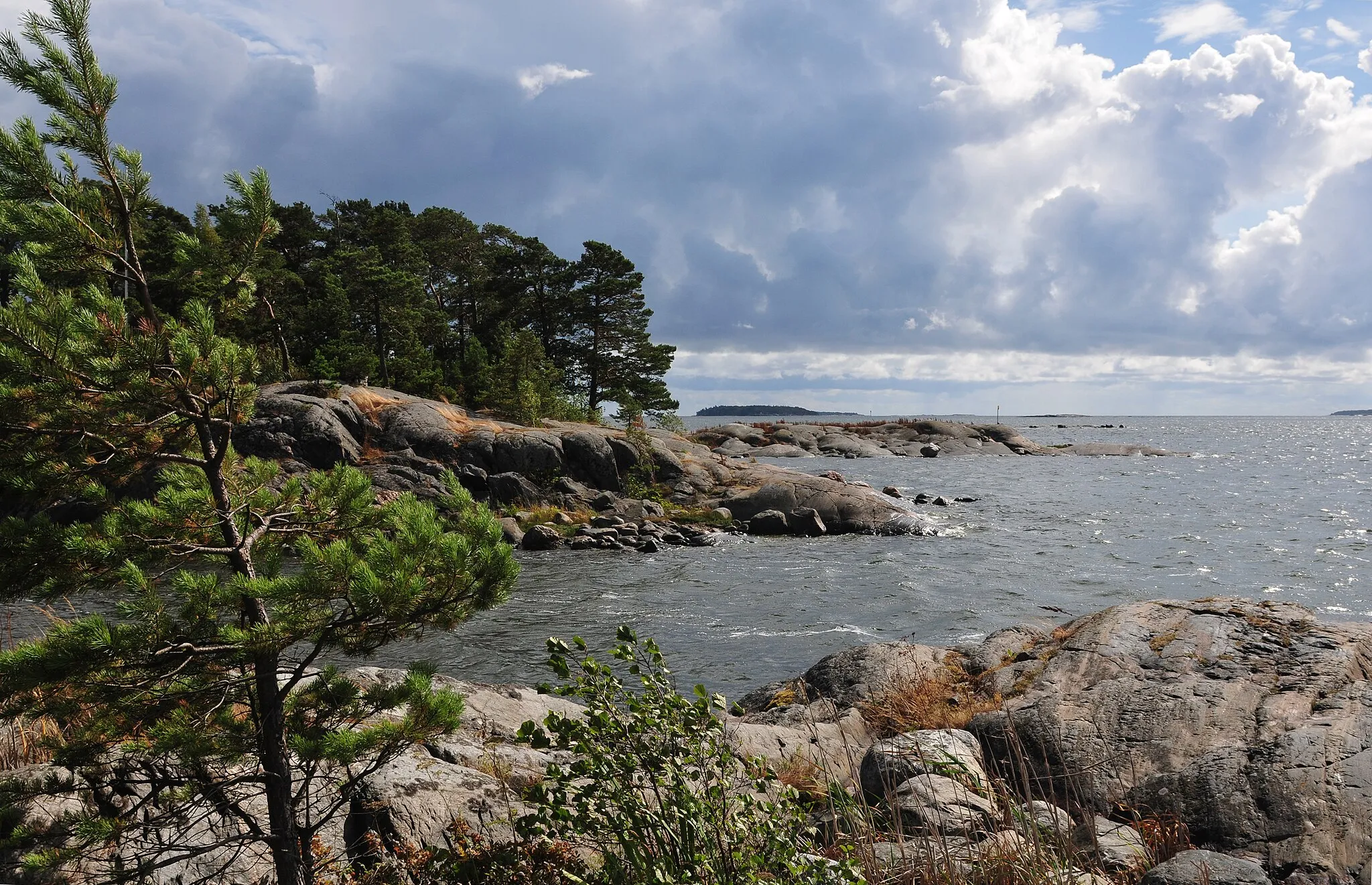 Photo showing: Helsinki, Ausflug mit Kanu zur Insel Kalliosaari