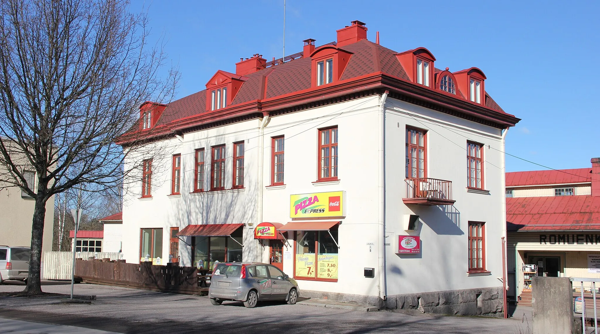 Photo showing: Former building of Union Bank of Finland, In Karkkila