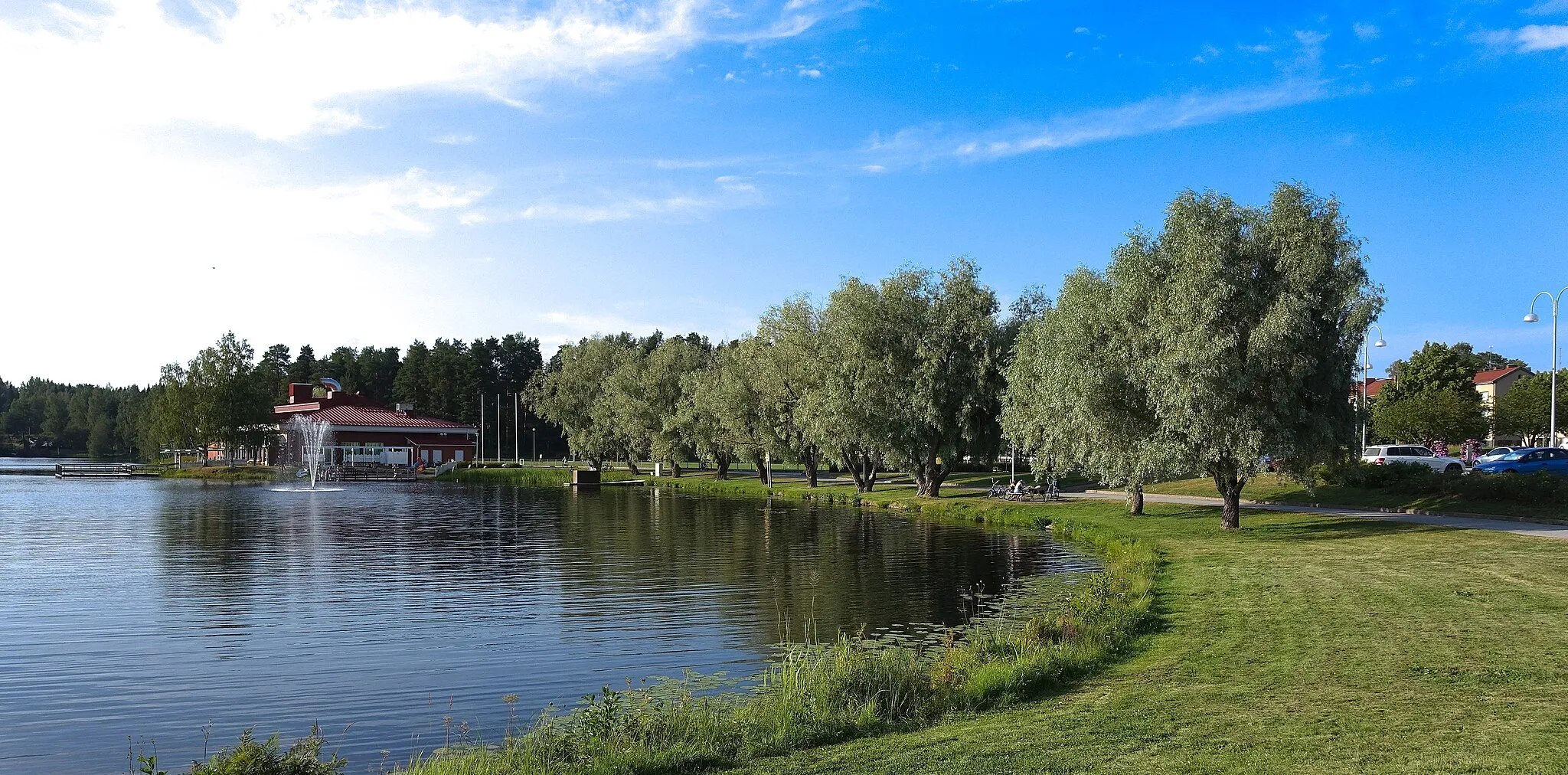 Photo showing: Koskikeskinen in Jämsänkoski, Finland.