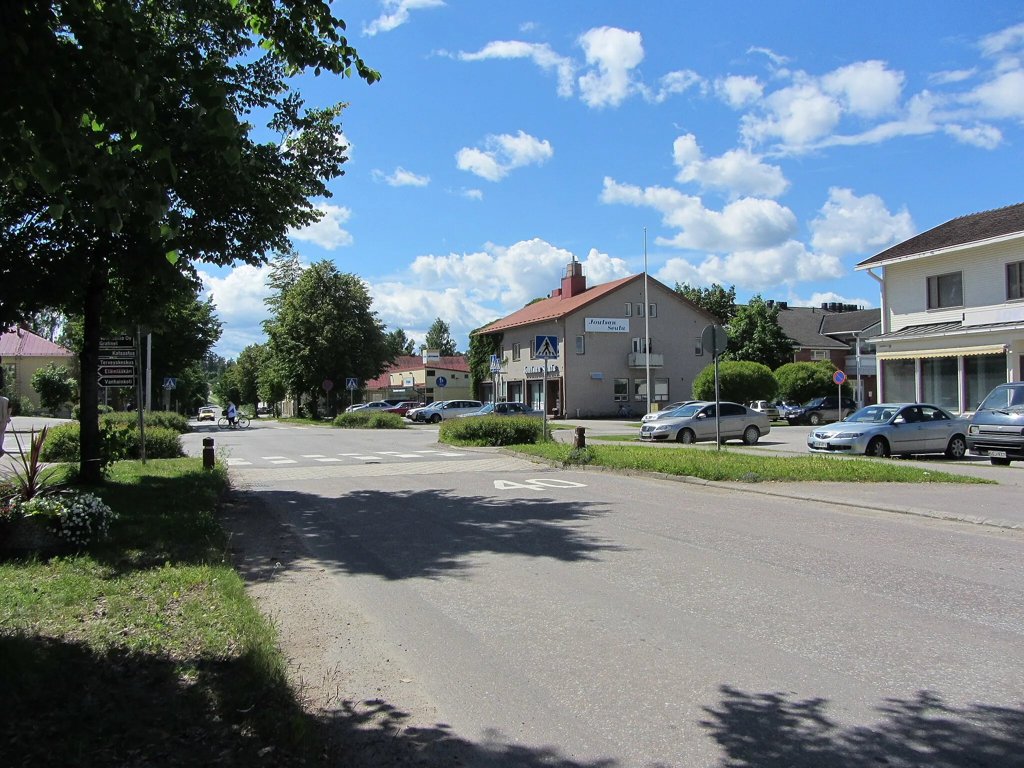 Photo showing: Joutsa center