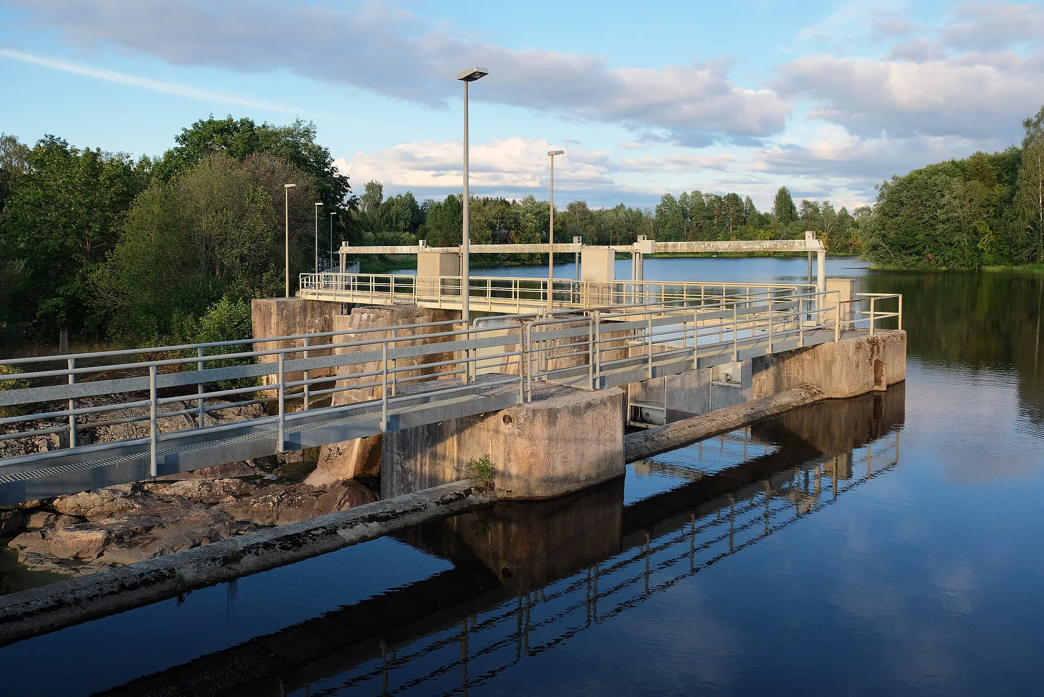 Photo showing: Sallila dam, Vampula.