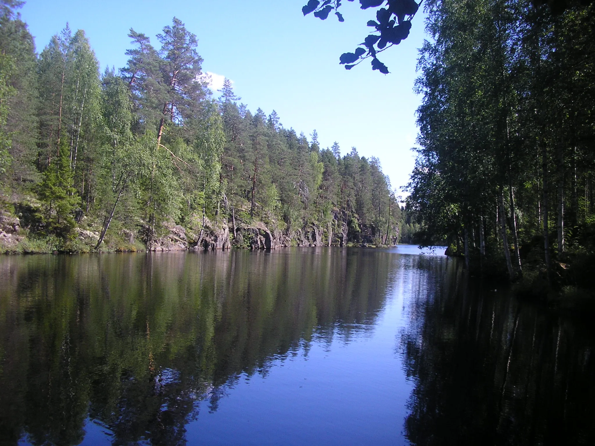 Photo showing: Ravine lake Yläinen-Toriseva in Virrat.