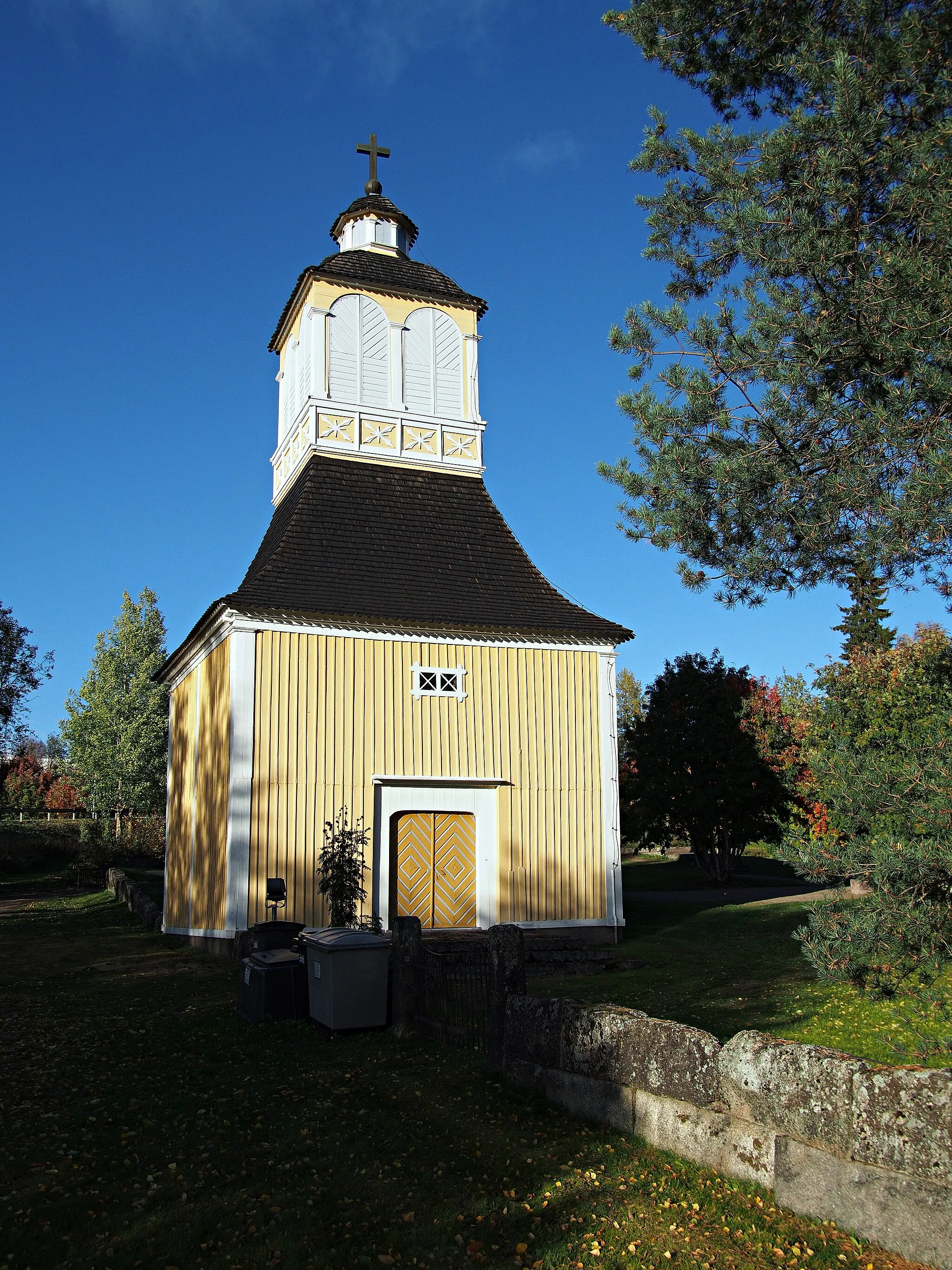 Photo showing: This is a photo of a monument in Finland identified by the ID 'Haapavesi bell tower' (Q55027220)