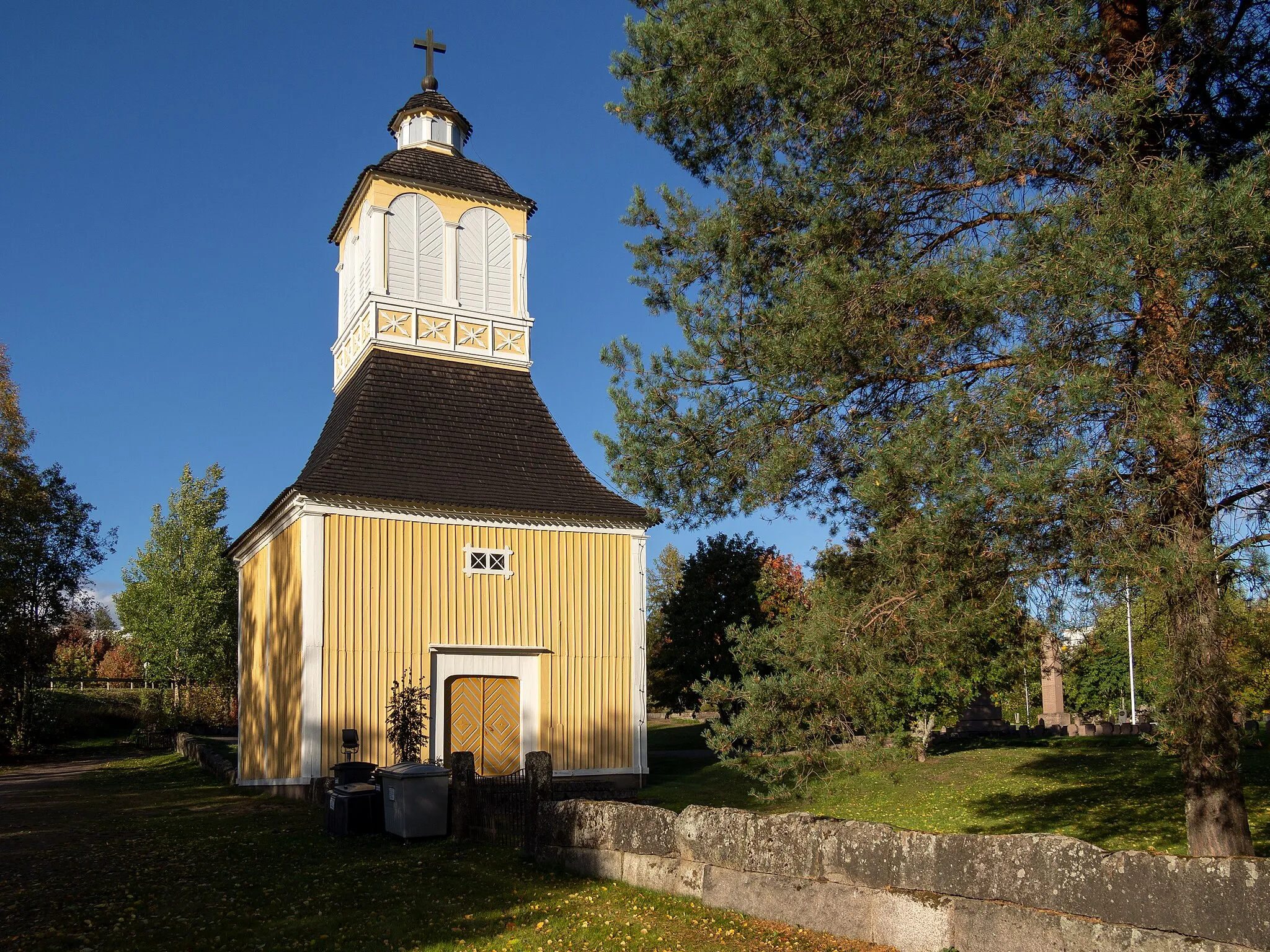 Photo showing: This is a photo of a monument in Finland identified by the ID 'Haapavesi bell tower' (Q55027220)