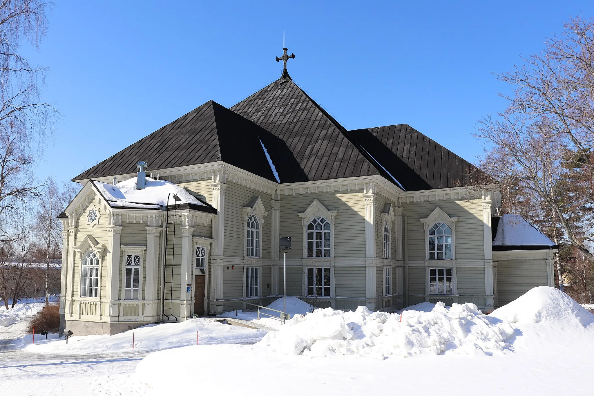 Photo showing: Kangasniemi Church in April 2018.