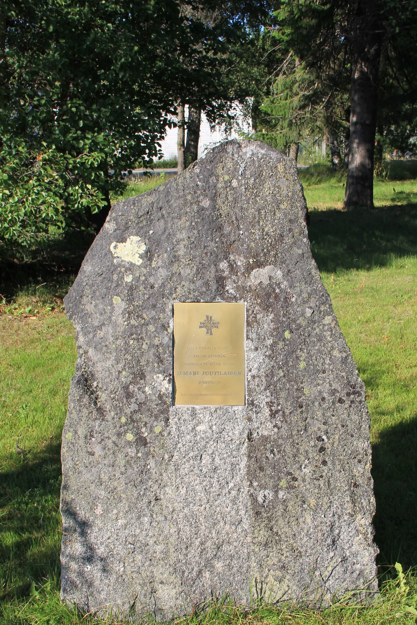 Photo showing: Ilmari Juutilainen birth home memorial, Rautatiepuisto, Lieksa, Finland. - Unveiled in 1991.