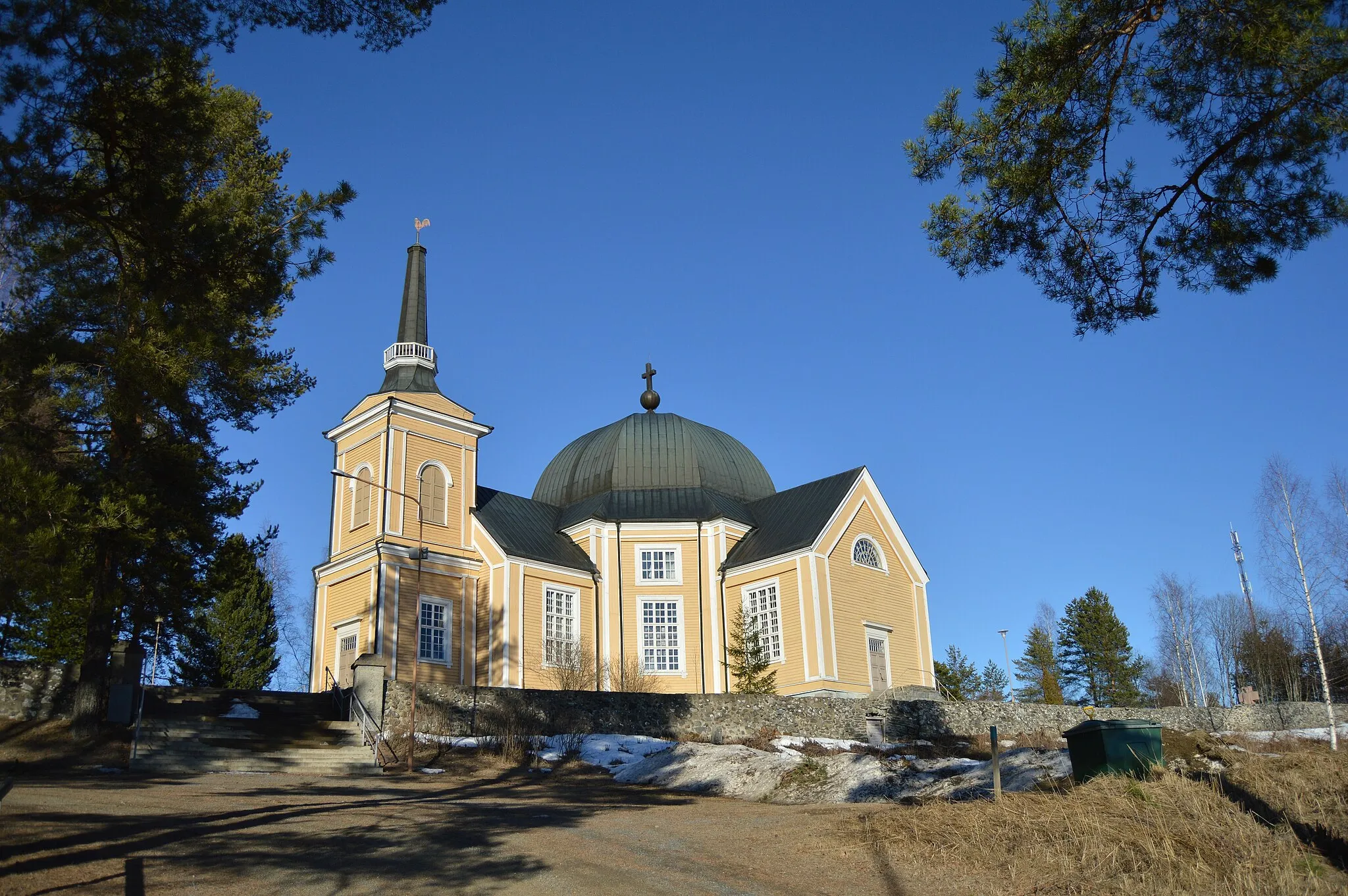 Photo showing: Rääkkylä Church in Northern Karelia, Finland, March 2015.