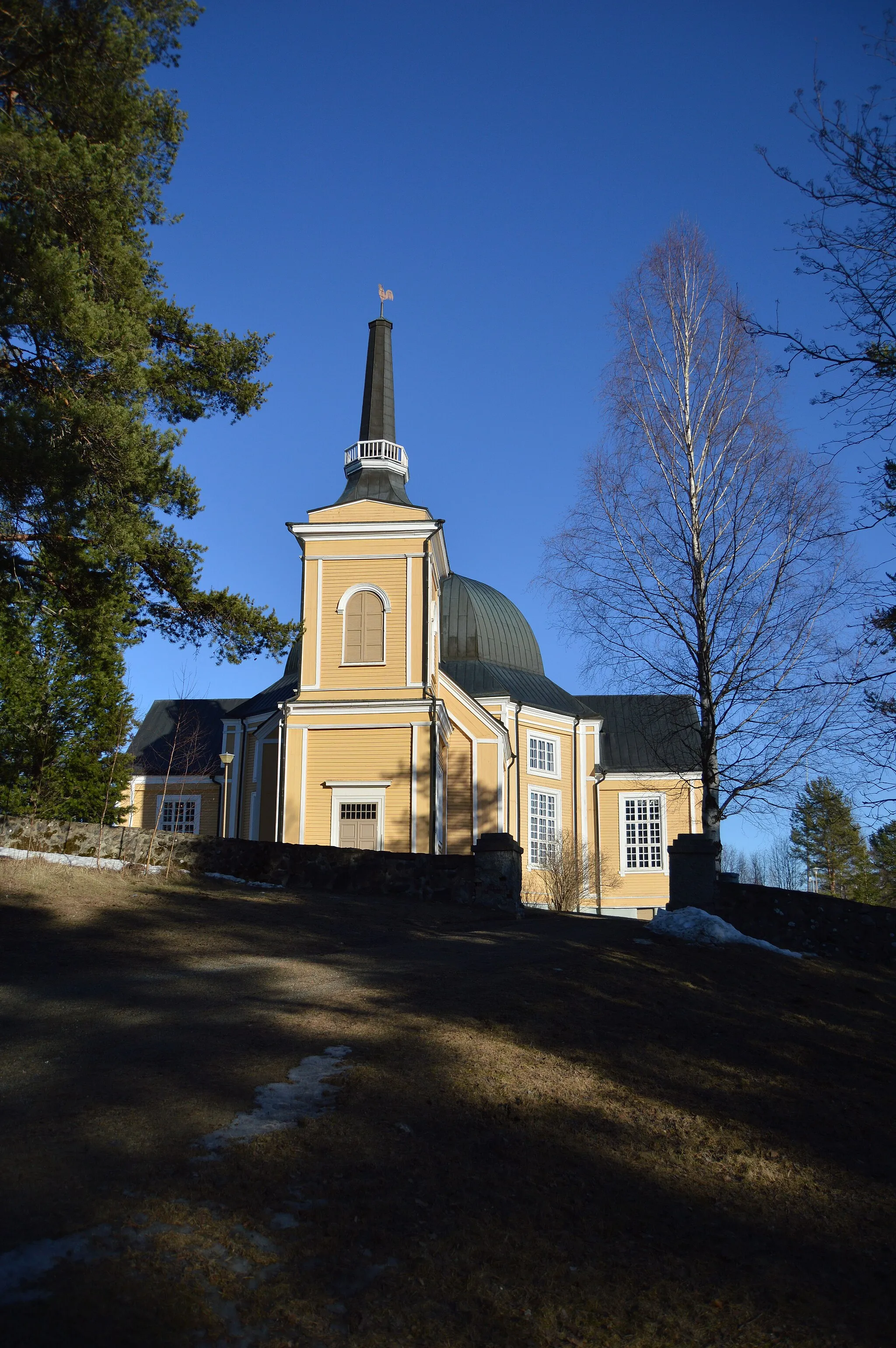 Photo showing: Rääkkylä Church in Northern Karelia, Finland, March 2015.
