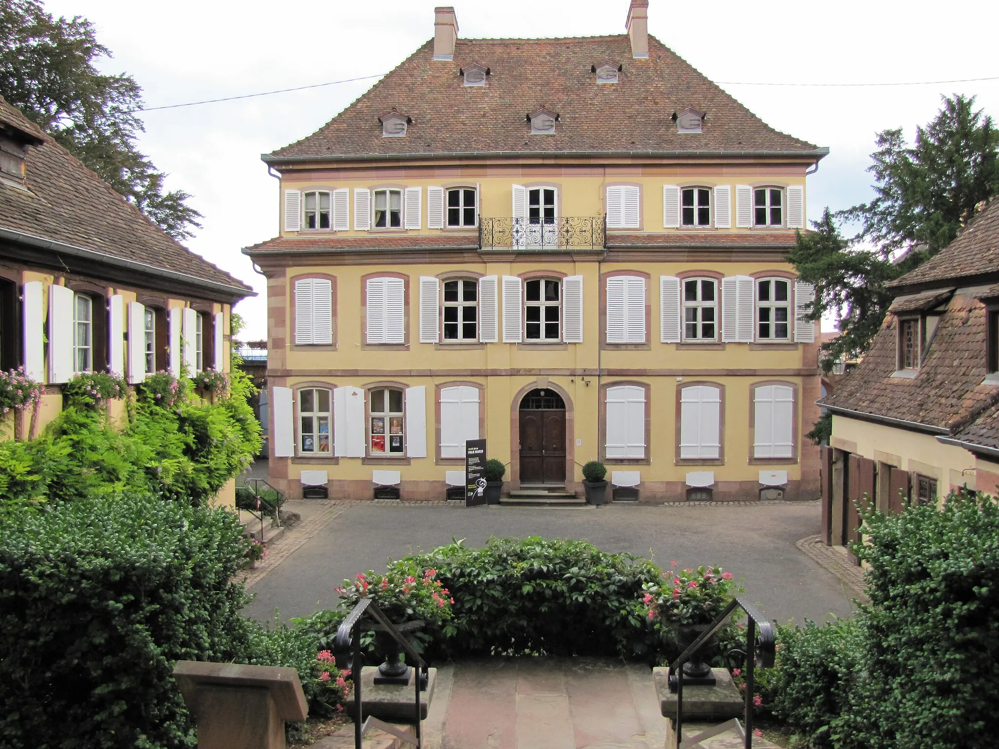 Photo showing: Alsace, Bas-Rhin, Barr, Hôtel Folie Marco (XVIIIe), aujourd'hui musée, 30 rue du Docteur-Sultzer (PA00084599, IA00115077).