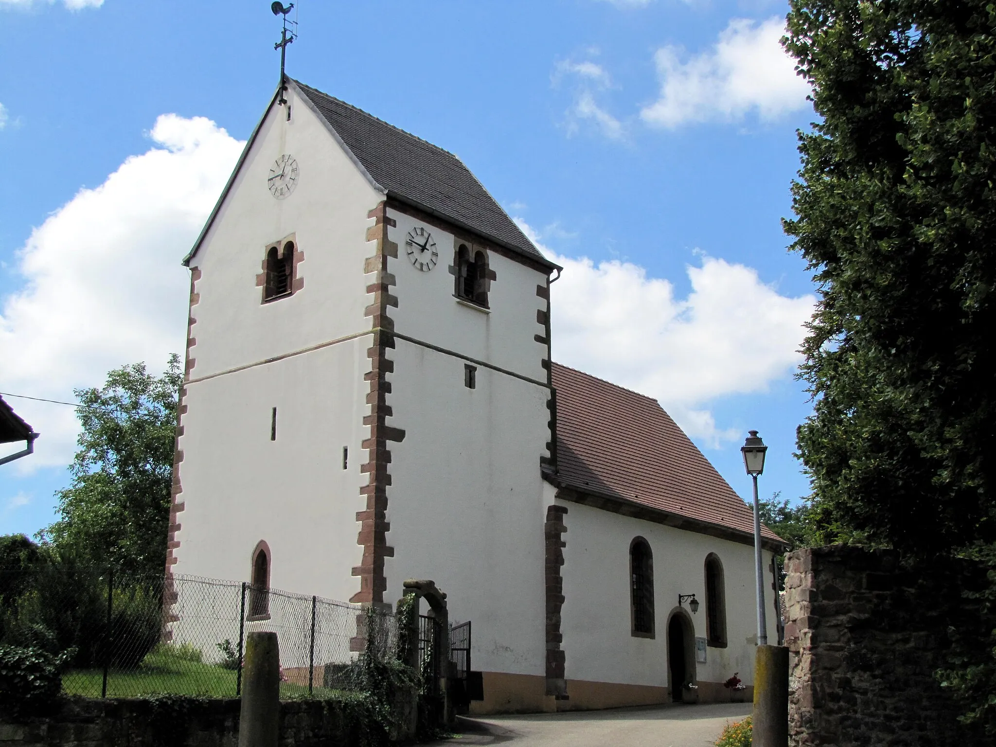Photo showing: Alsace, Bas-Rhin, Berstett, Église protestante Saint-Michel de Reitwiller (IA67005699). Toit du clocher en bâtière.
