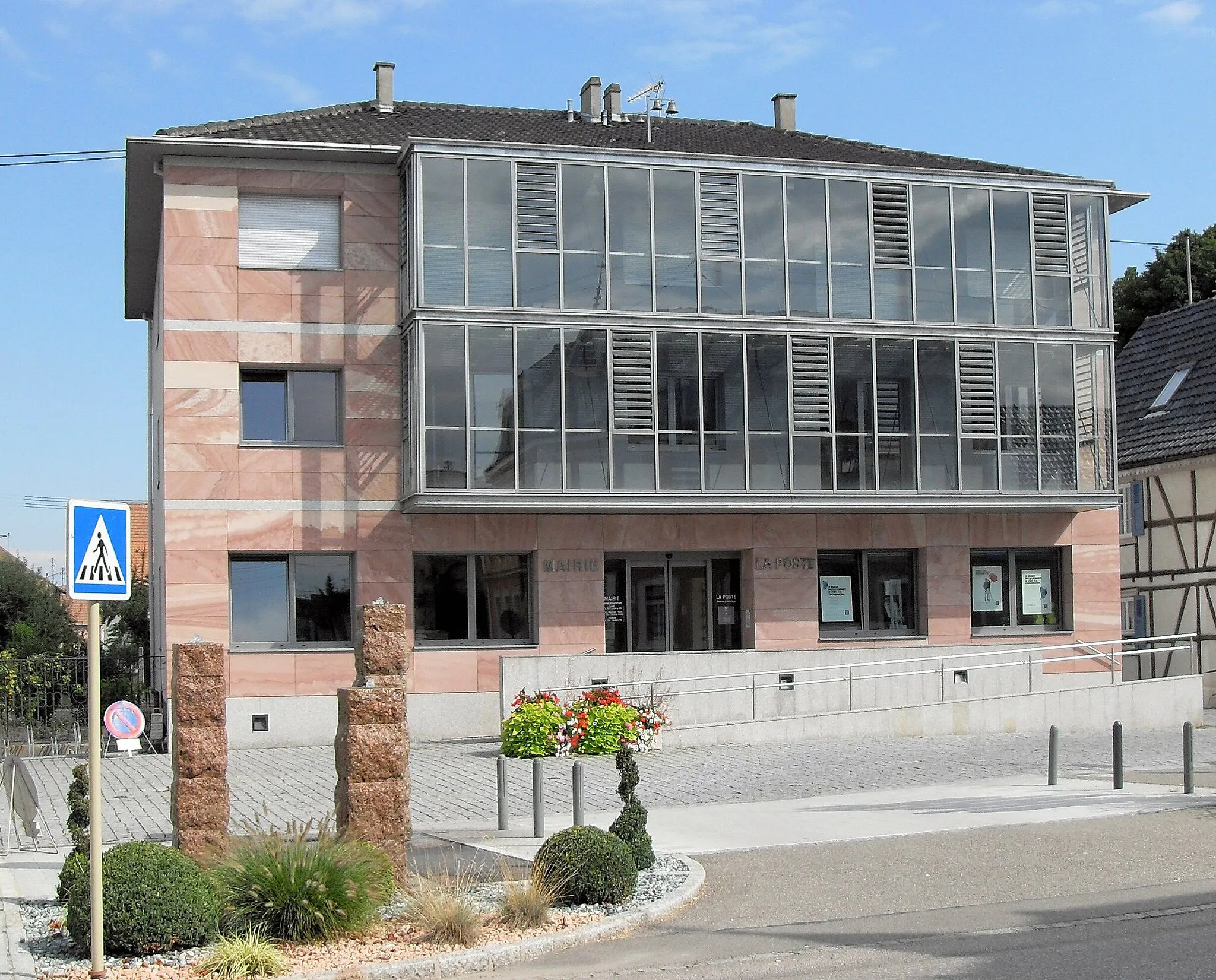 Photo showing: La mairie de Blotzheim