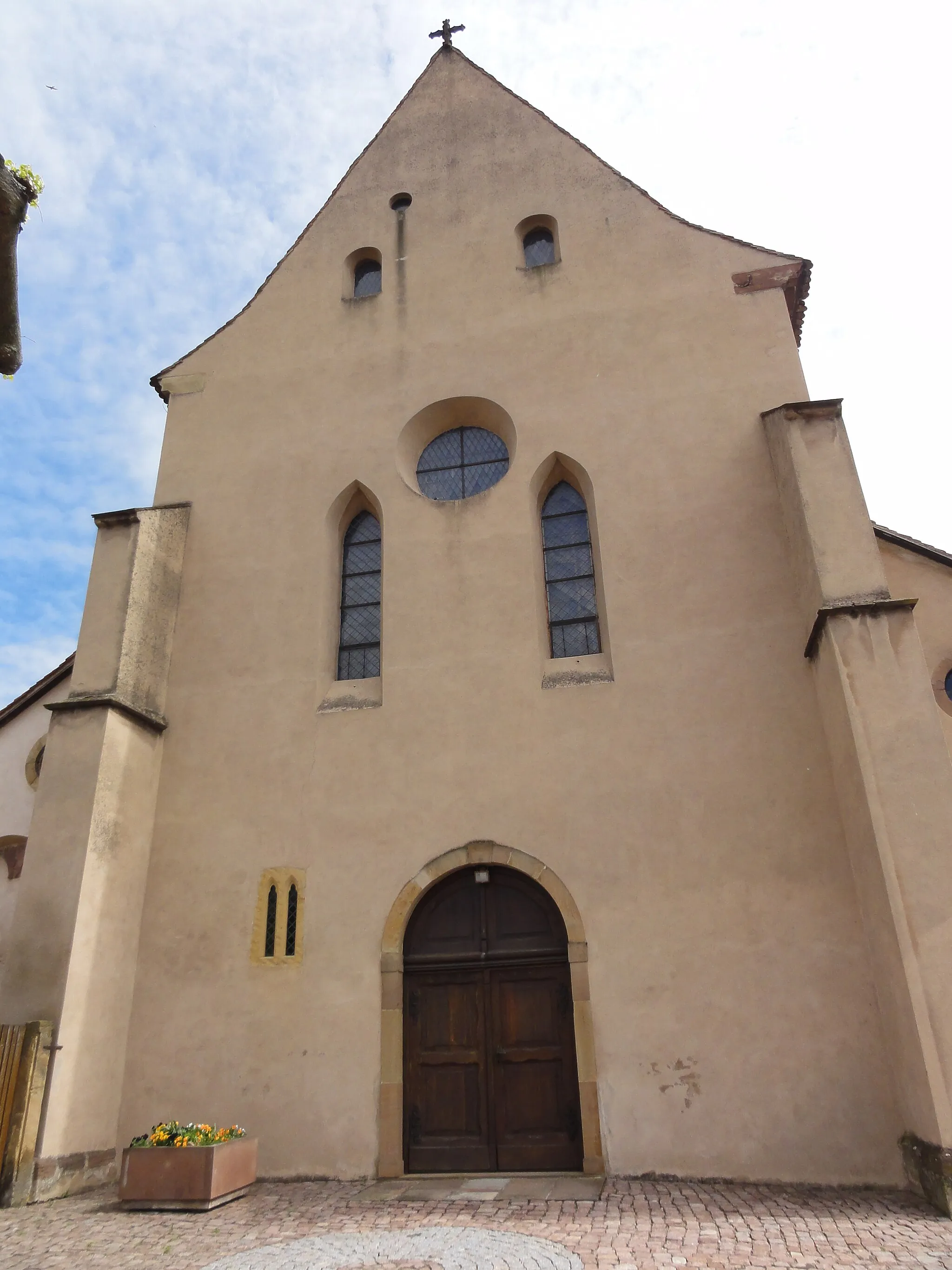 Photo showing: Alsace, Bas-Rhin, Église Saint-Trophime d'Eschau (PA00084707, IA00023089).