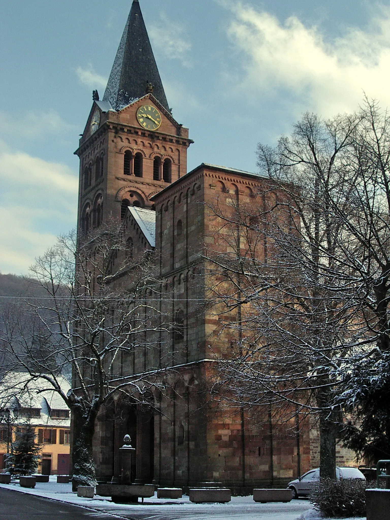 Photo showing: La collégiale de Lautenbach (Alsace, France) en hiver.