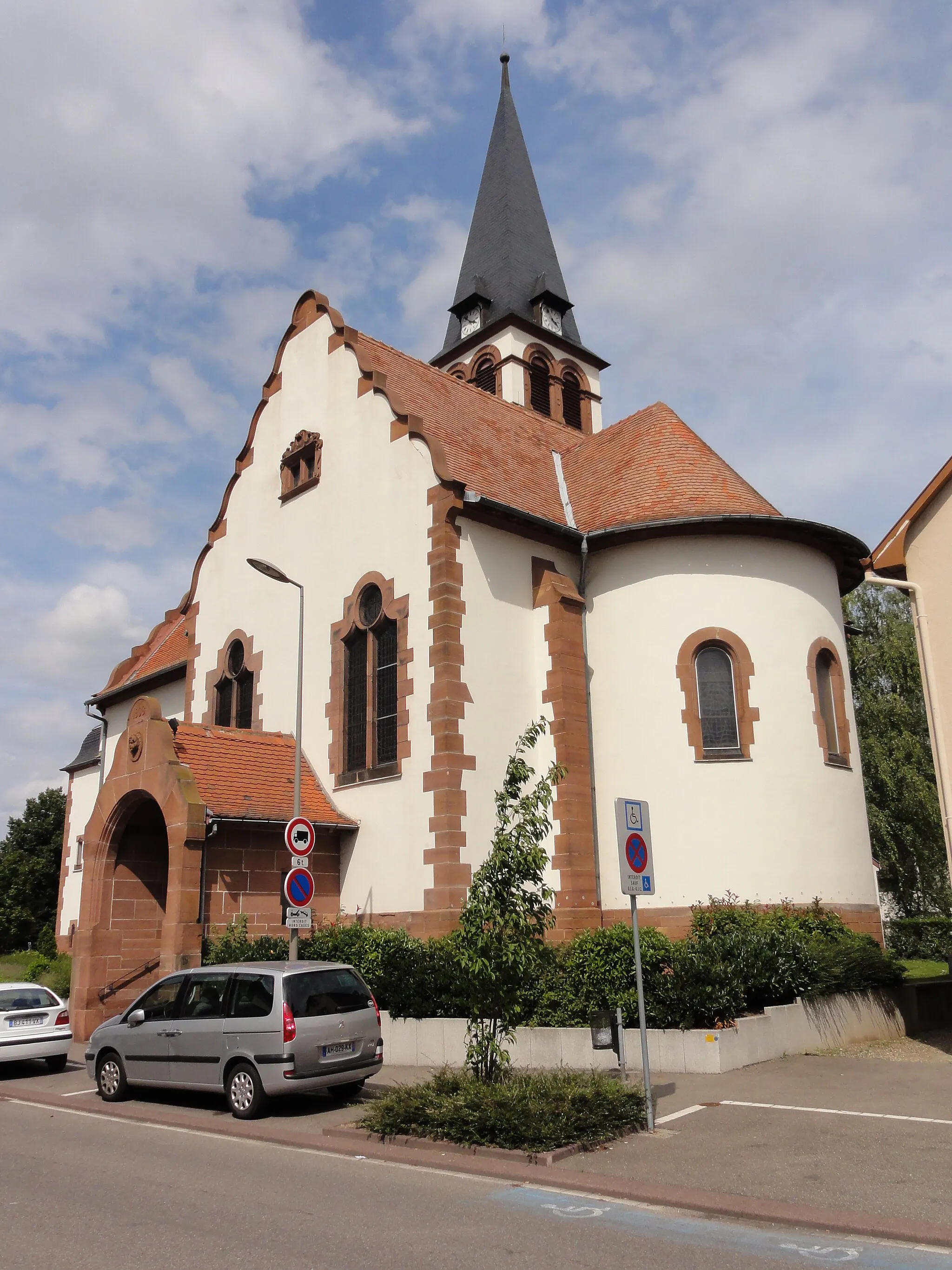 Photo showing: Alsace, Bas-Rhin, Église protestante de Lingolsheim, rue du Château (IA00024146).
