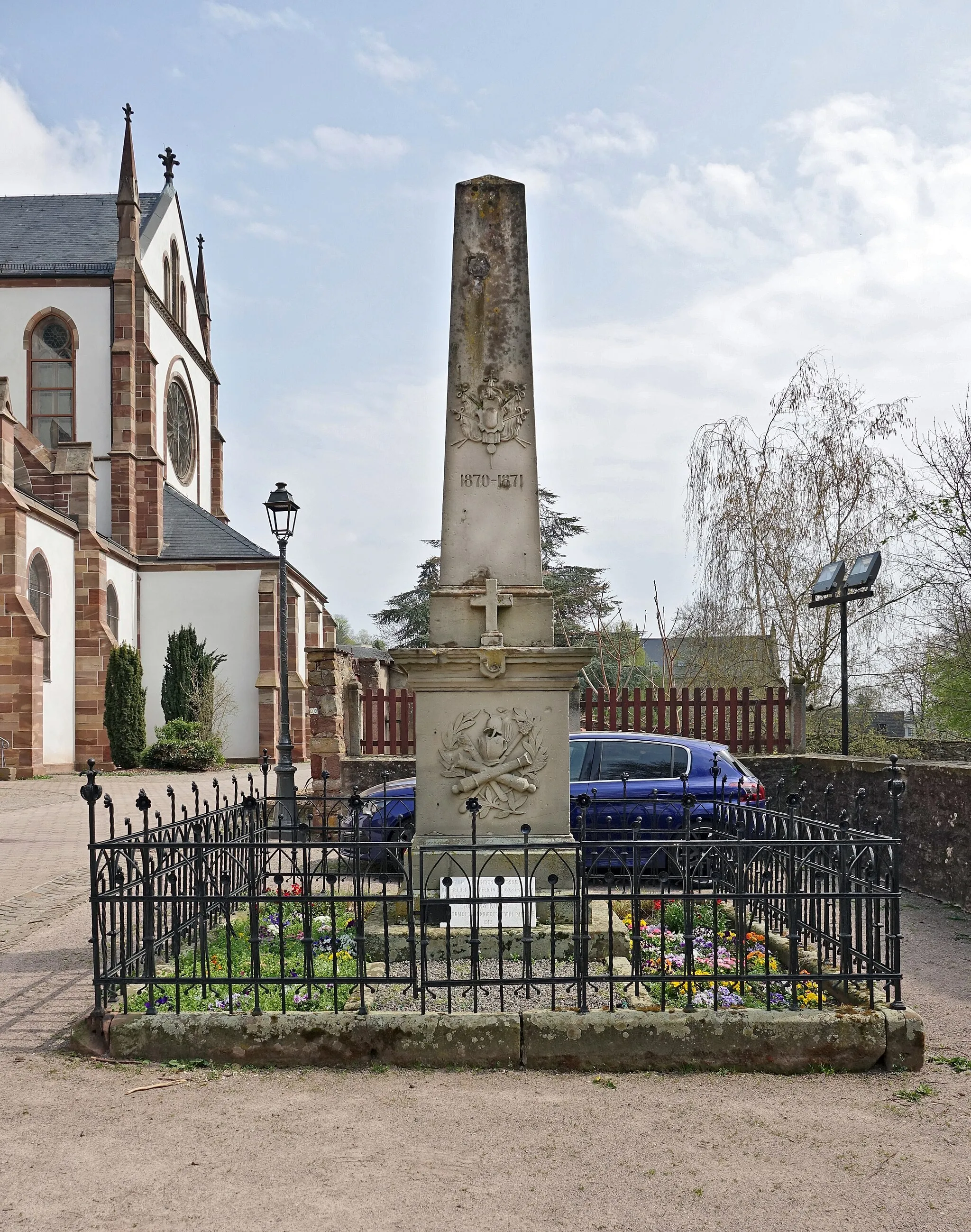 Photo showing: Monument to the dead of the Franco-German war of 1870 in Mutzig (Bas-Rhin, France).