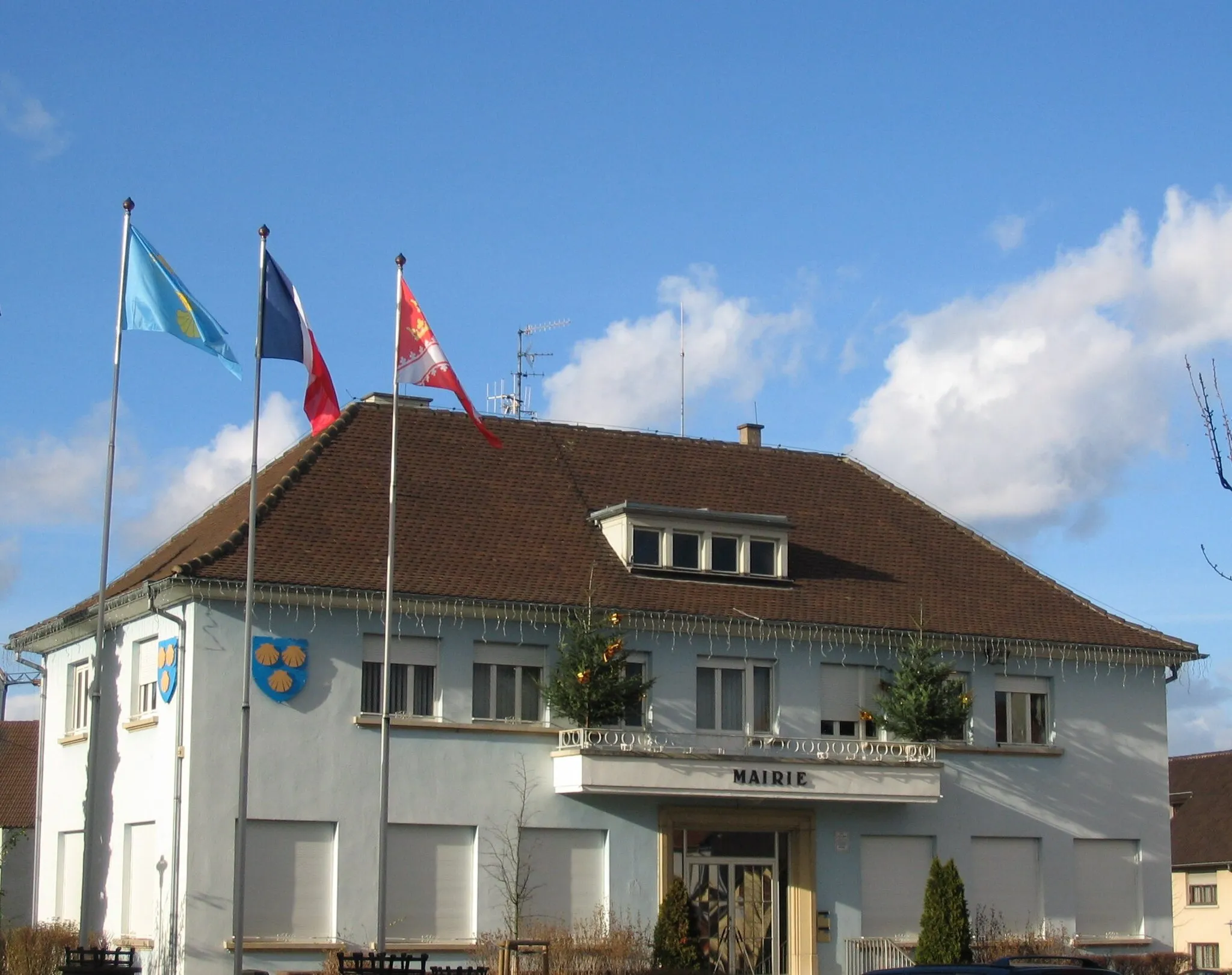 Photo showing: Mairie d'Oberhausbergen dans la banlieue ouest de Strasbourg