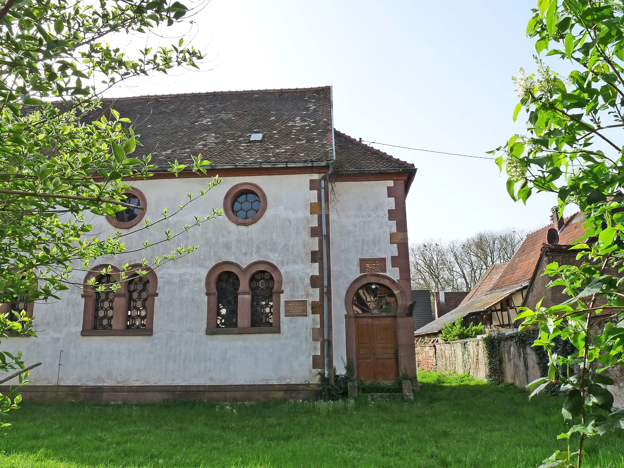 Photo showing: This building is indexed in the base Mérimée, a database of architectural heritage maintained by the French Ministry of Culture, under the references IA00123483 and IA00123484 .