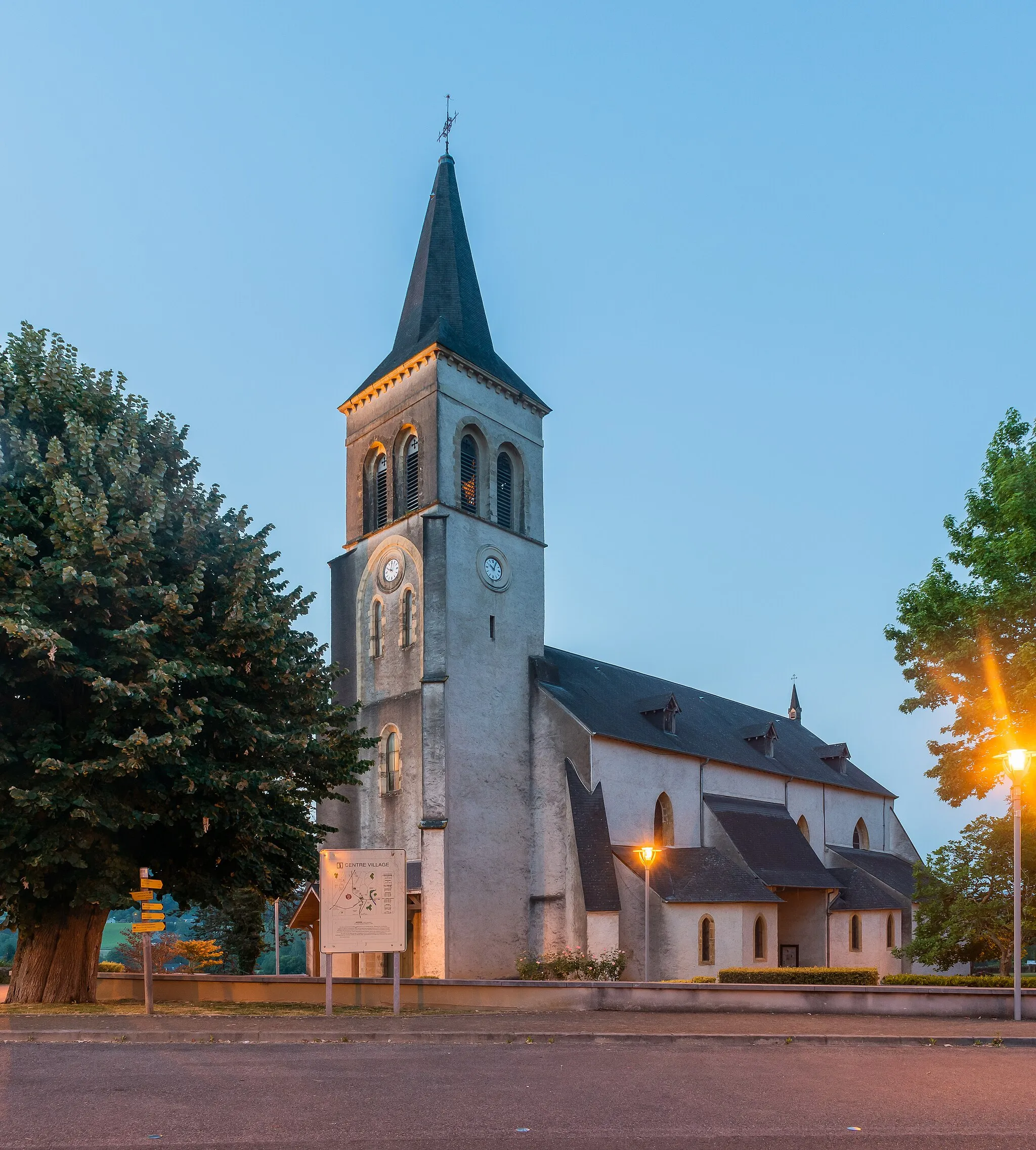 Photo showing: Saint Martin church in Asson, Pyrénées-Atlantique, France