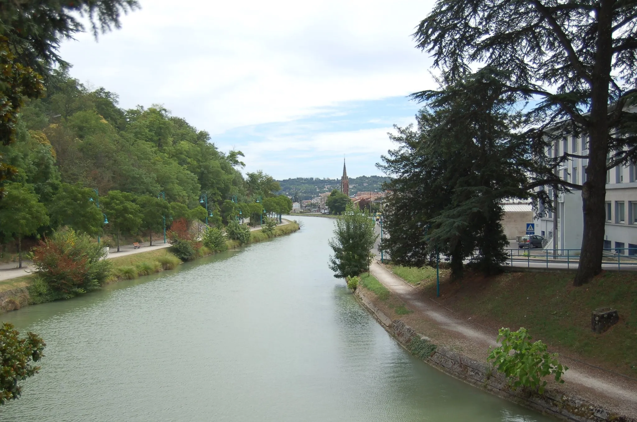 Photo showing: Le Canal de Garonne à Agen