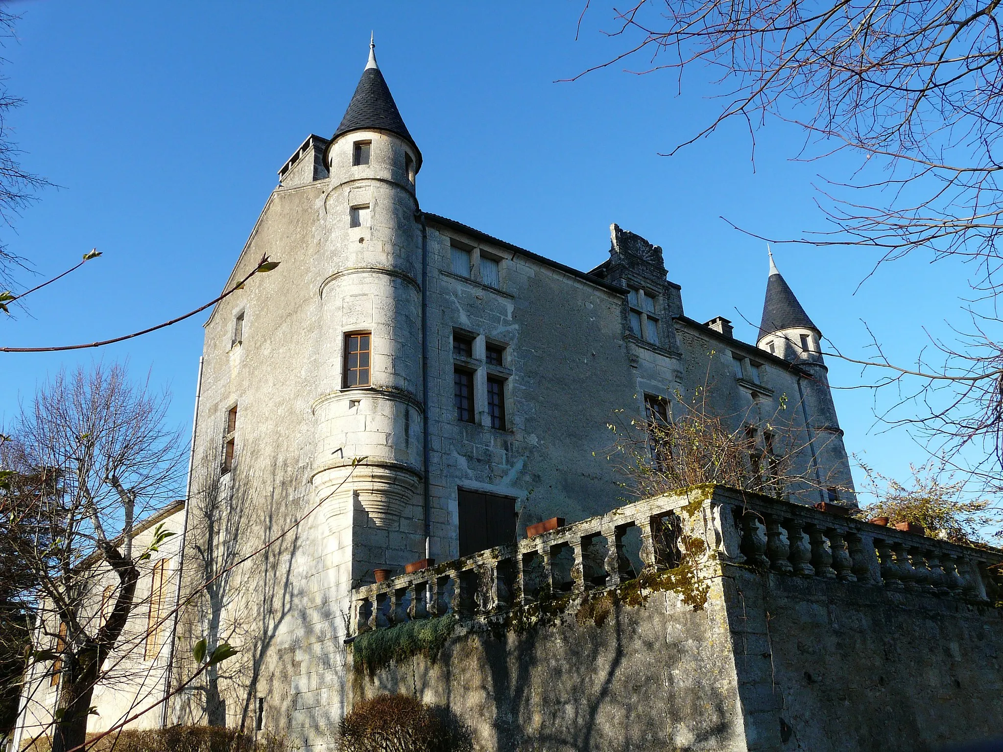 Photo showing: Le château de Puymarteau, Brantôme, Dordogne, France