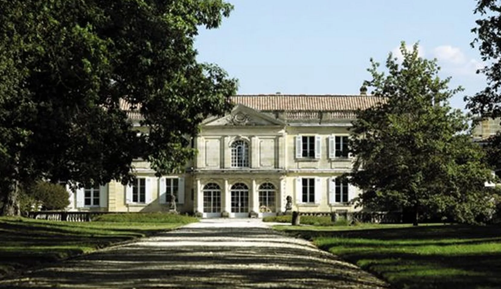 Photo showing: Le château du Taillan vue de l'entrée principale