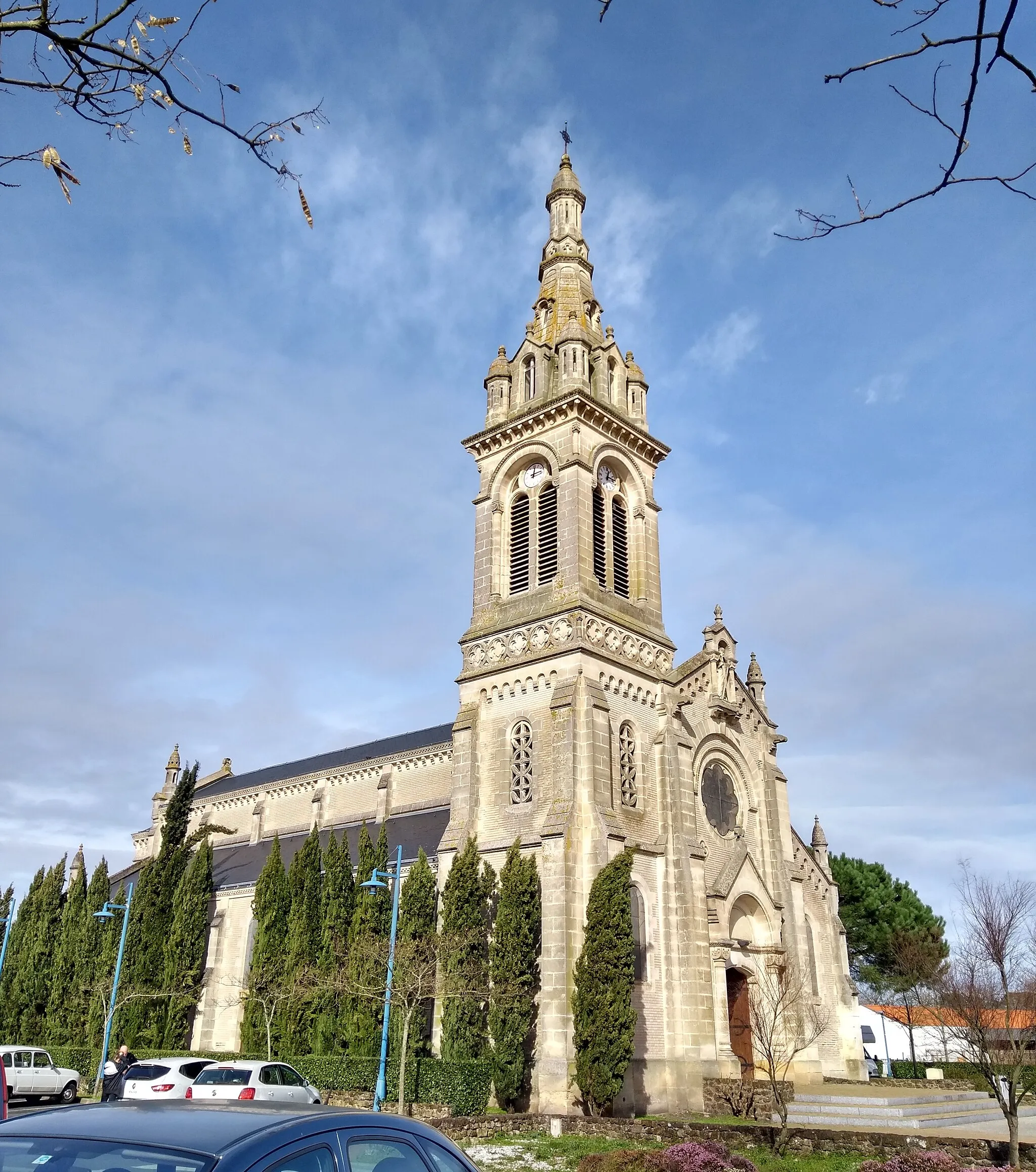 Photo showing: Église Saint-André du Teich